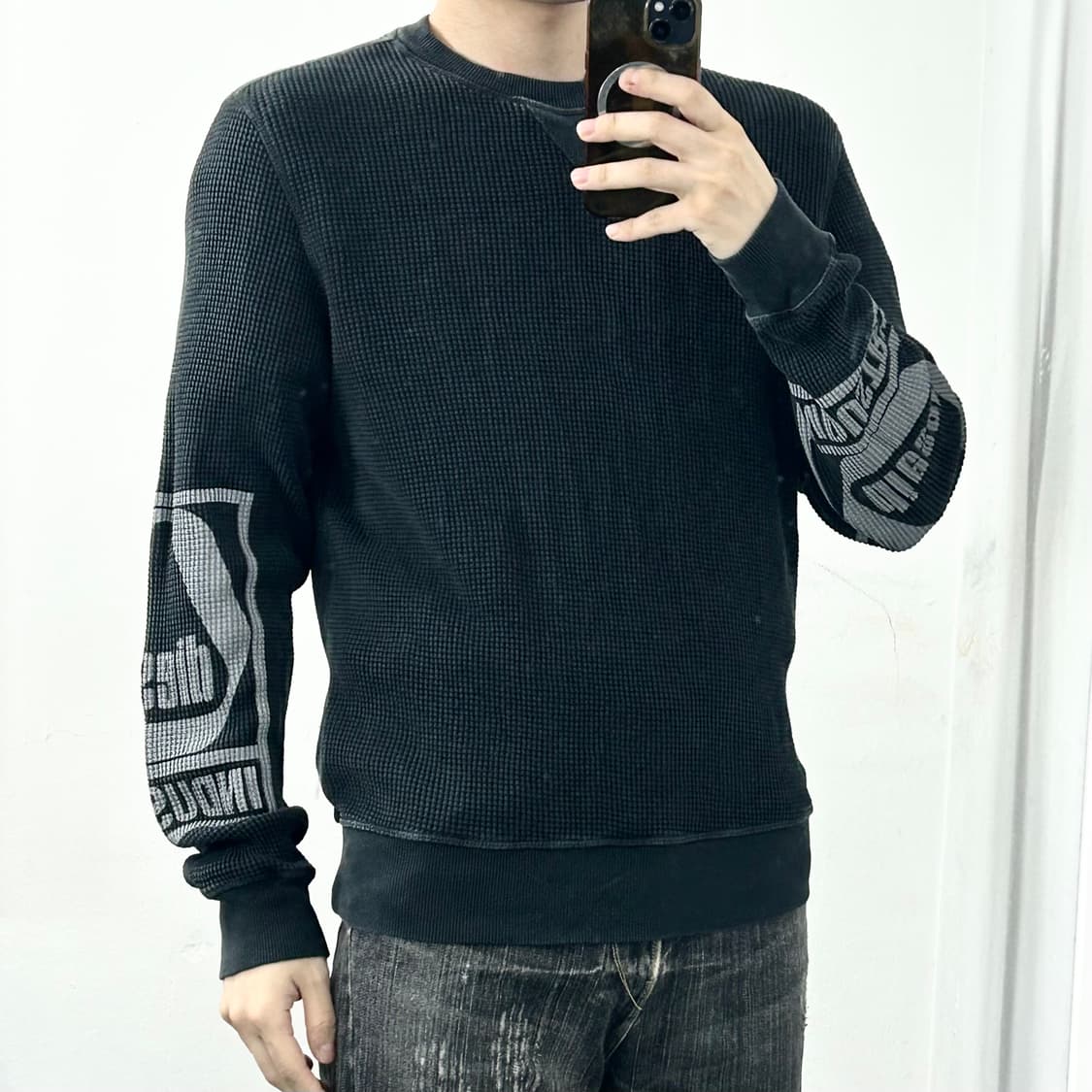 디젤 사이드 로고 와플 롱슬리브 상품이미지2