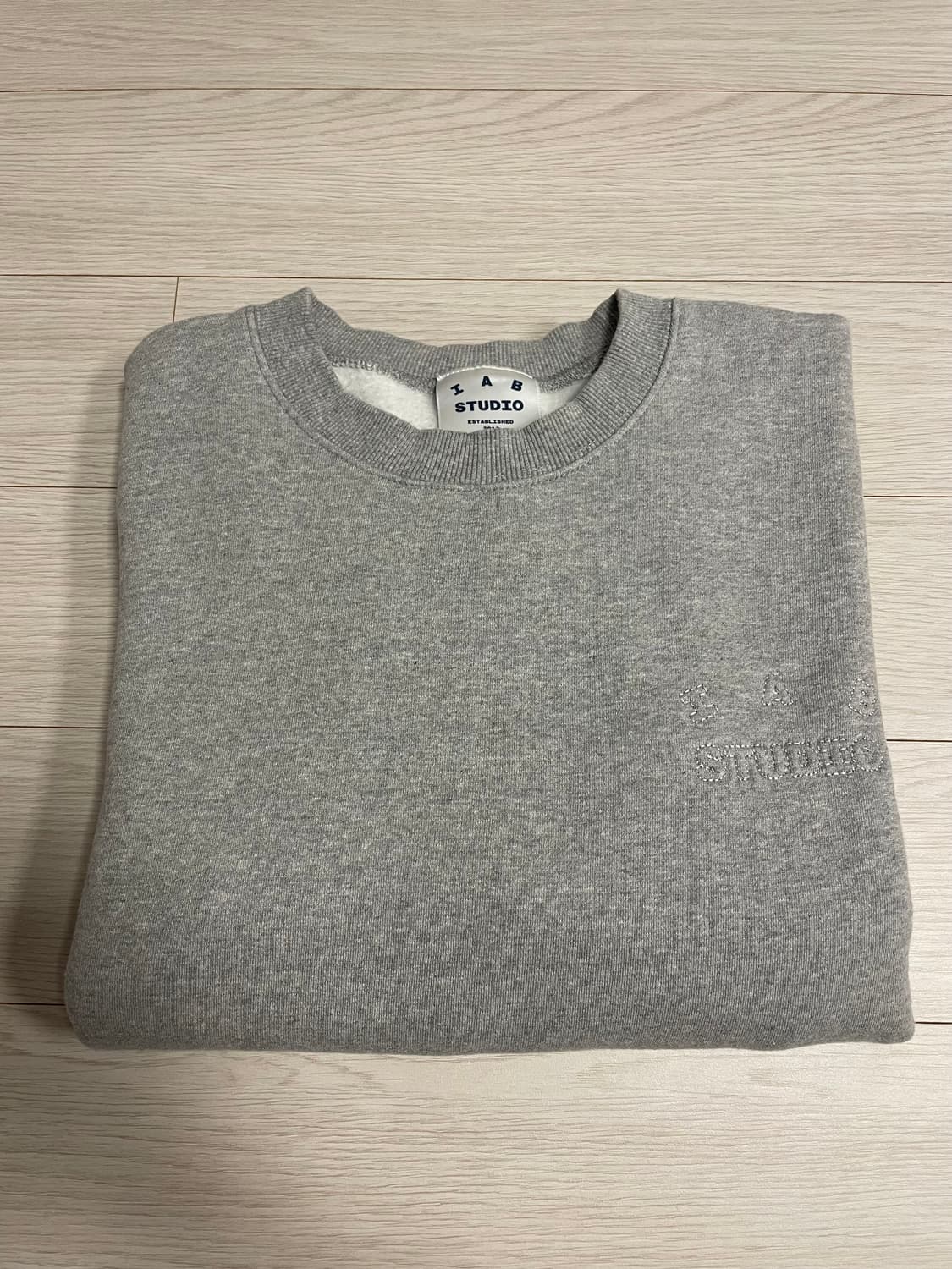 [m] 아이앱스튜디오 맨투맨 상품이미지1