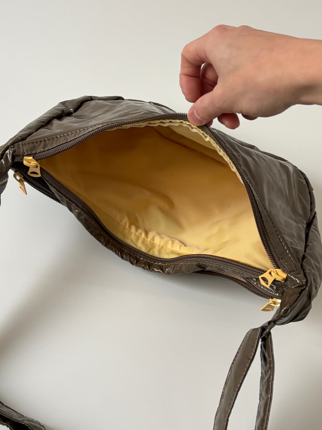 요시다포터 걸 샤인 라운드 숄더백 브라운 상품이미지9