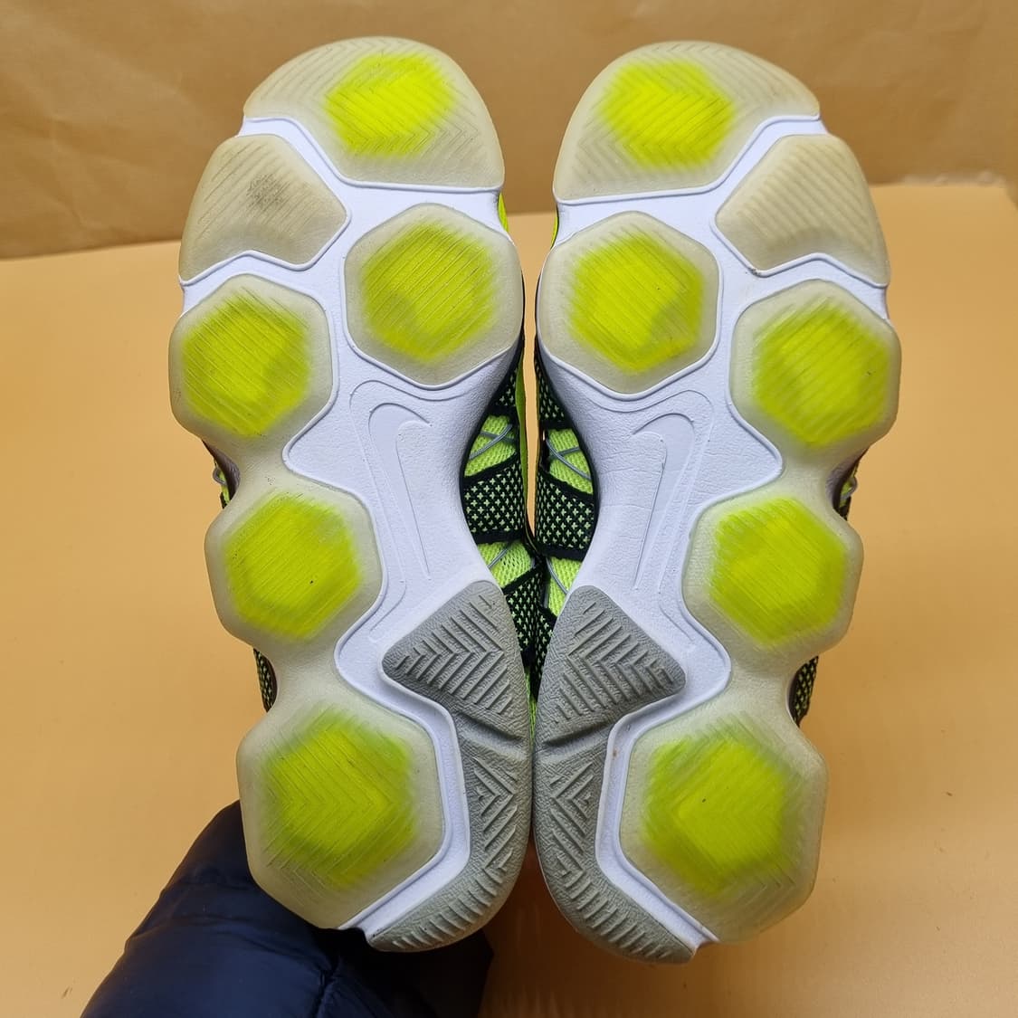 나이키 에어 줌. 핏 런닝화240 상품이미지3