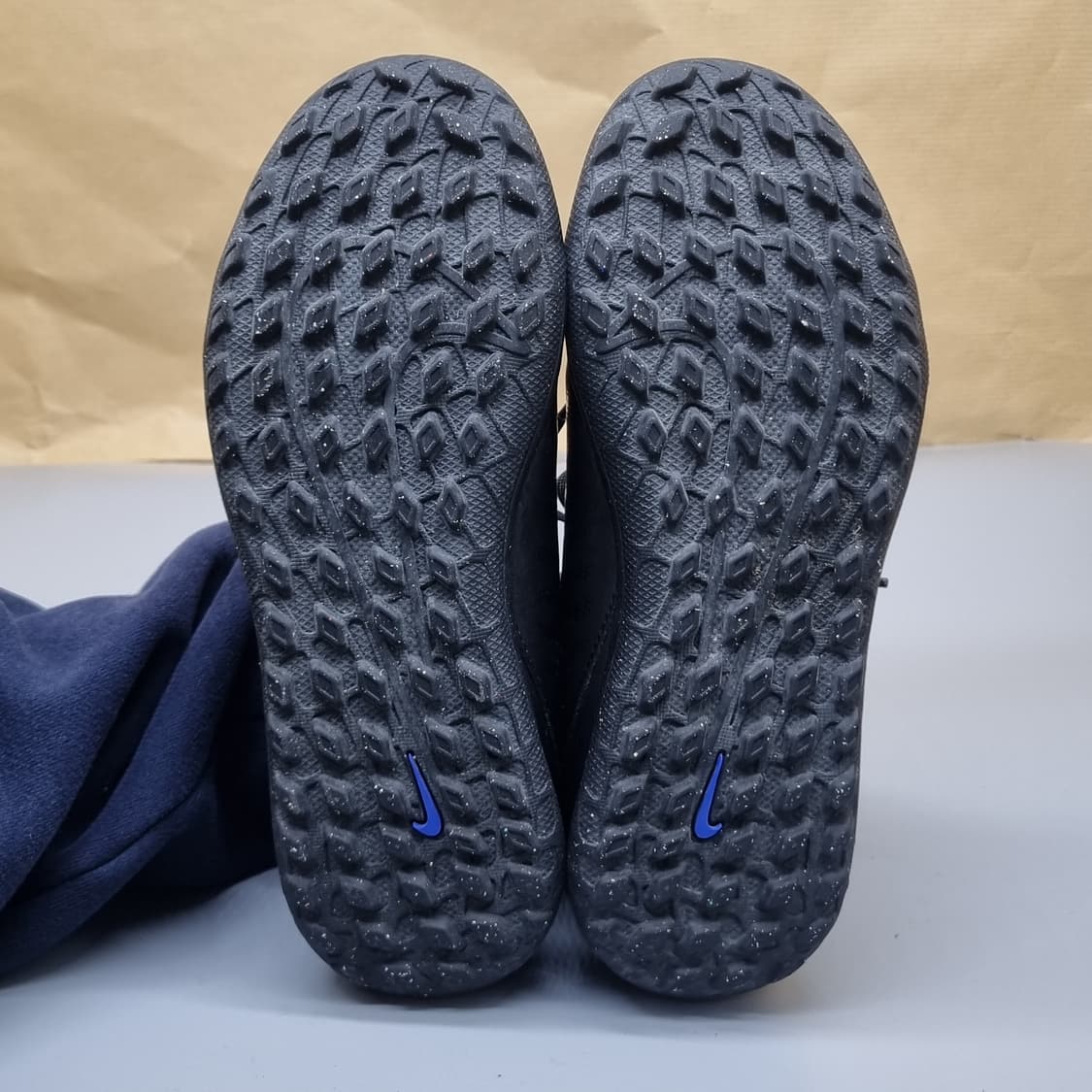 나이키 팬텀 루나2 아동풋살화220 상품이미지3