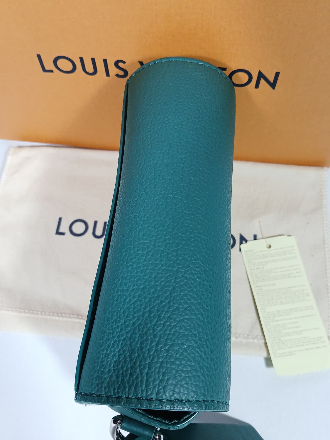 루이비통 패스트라인 웨어러블 크로스백 M82367 상품이미지6