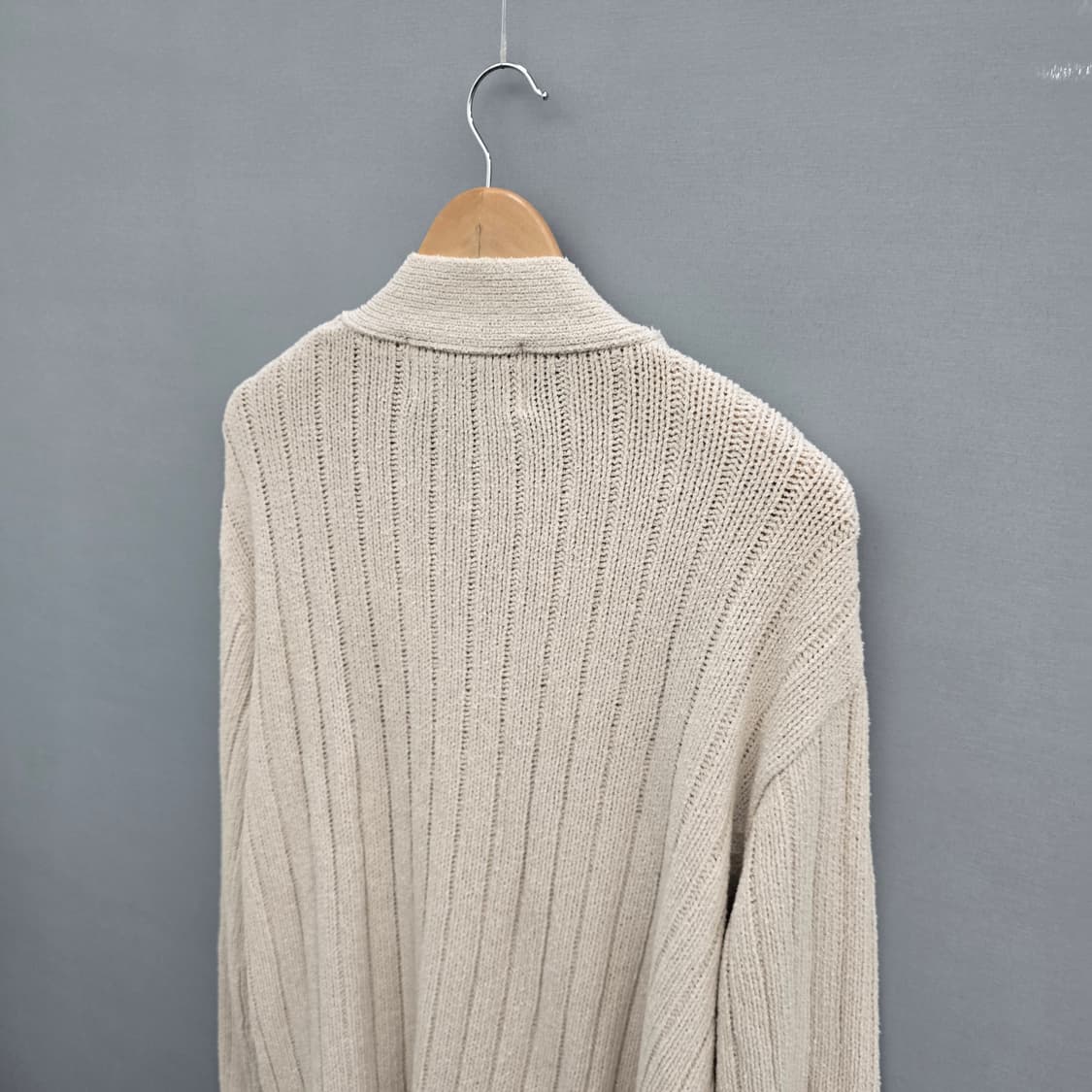 세터 SATUR 파로 오버 사이즈 부클 아이보리 가디건 상품이미지7