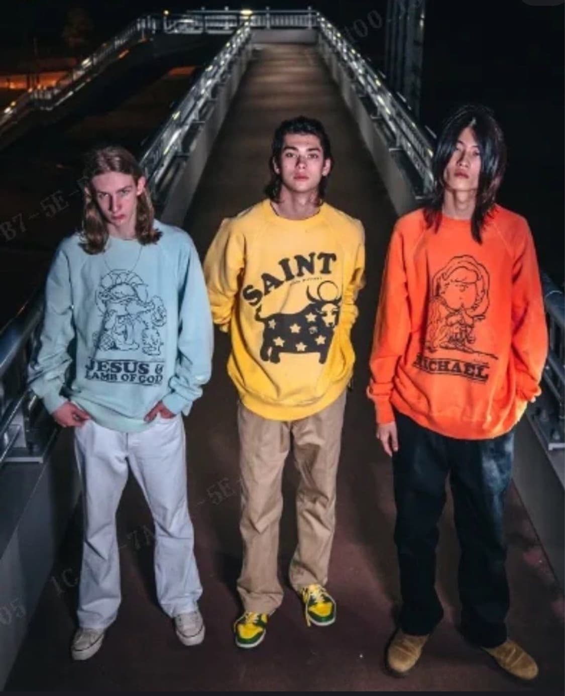 Saint michael 세인트 미카엘 스누피 그래픽 크루넥 상품이미지1