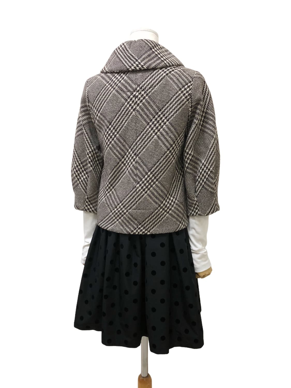 레이빔즈 체크 숏 코트 상품이미지9