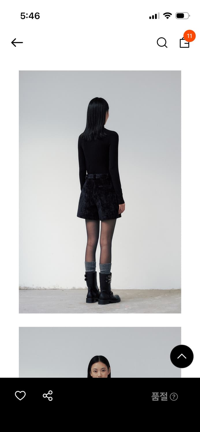 *해외출국으로 판매중단예정* 니브 벨루어 핀턱 하프팬츠 블랙 상품이미지3