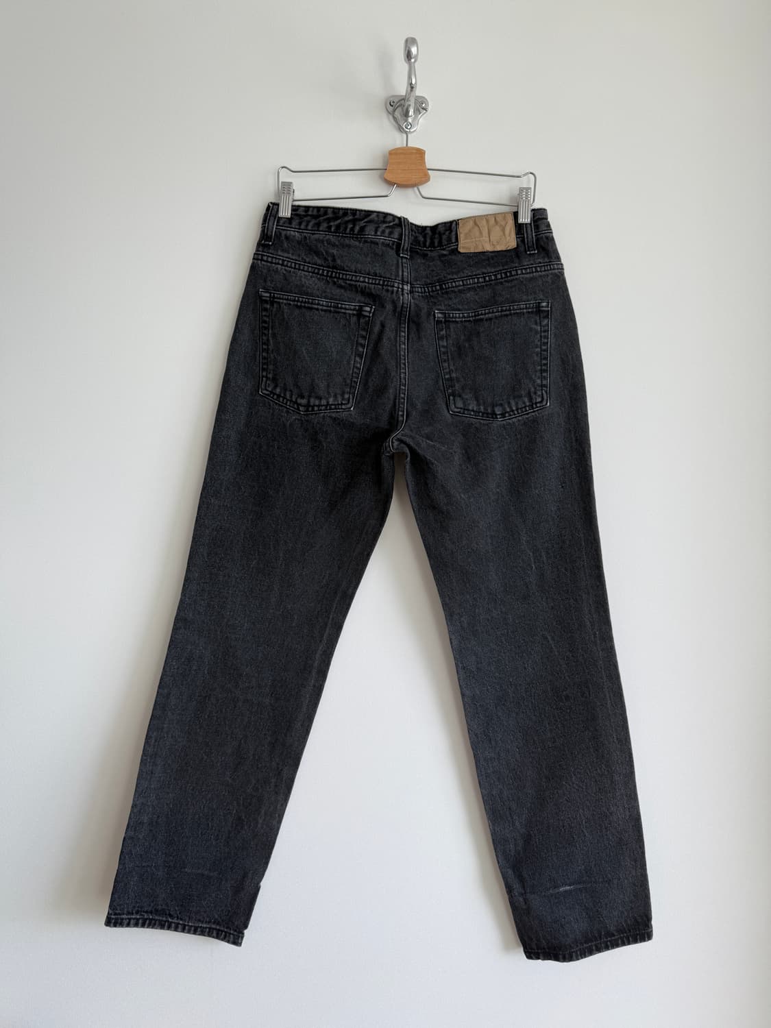 Pre owned 워싱 블랙 데님팬츠 상품이미지2
