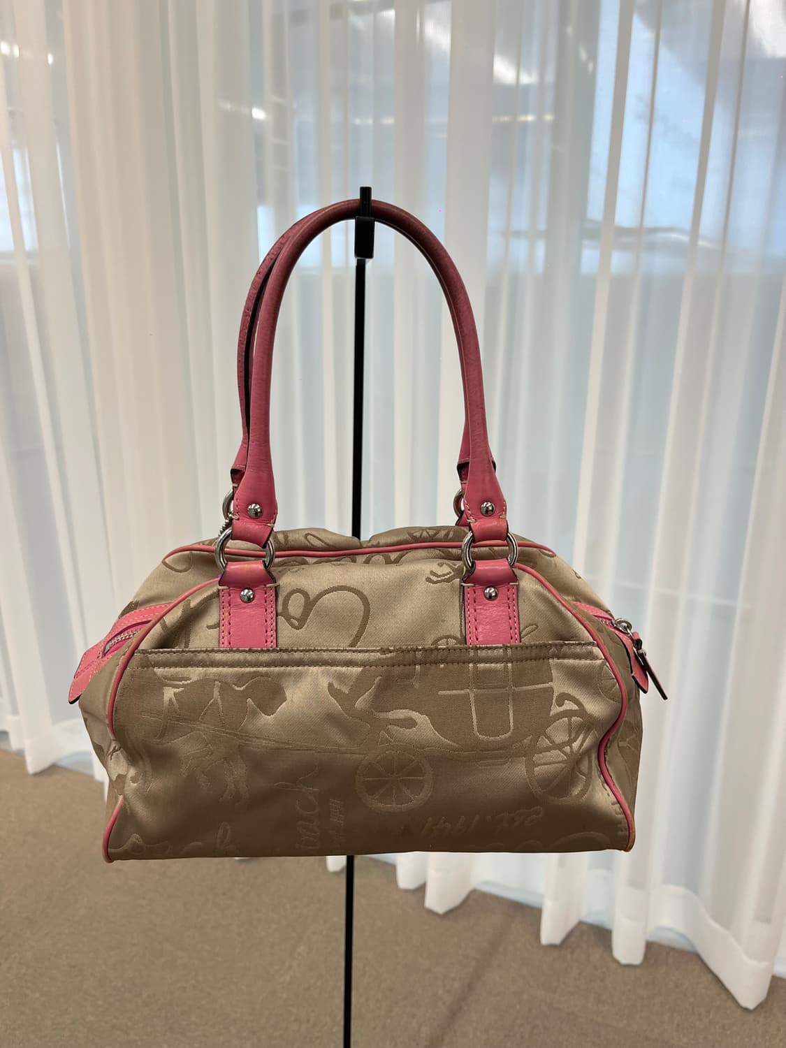 Coach Pink Point Beige Bag 상품이미지2