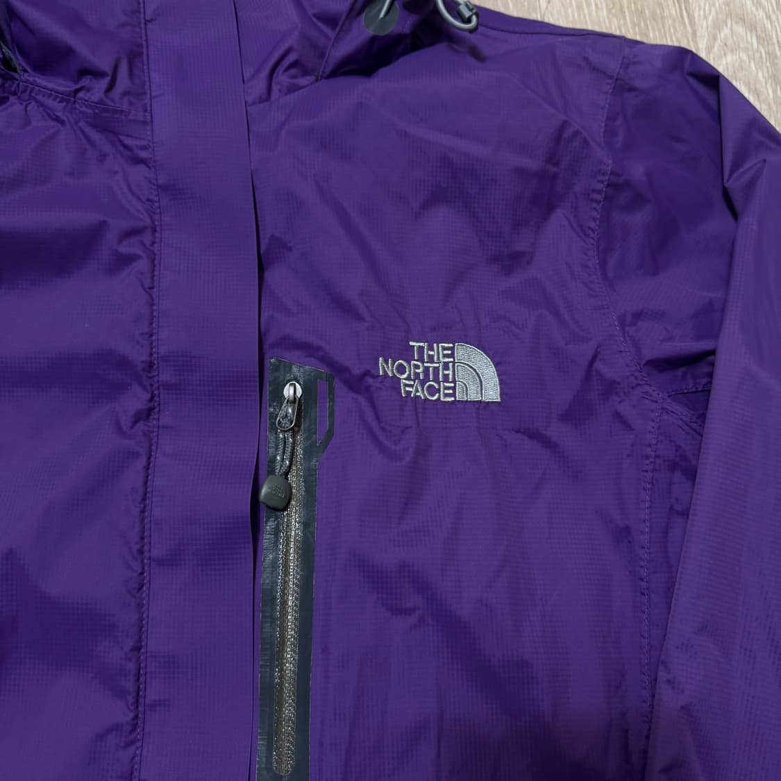 노스페이스 여성 고어텍스 바람막이 자켓 M/95  상품이미지3
