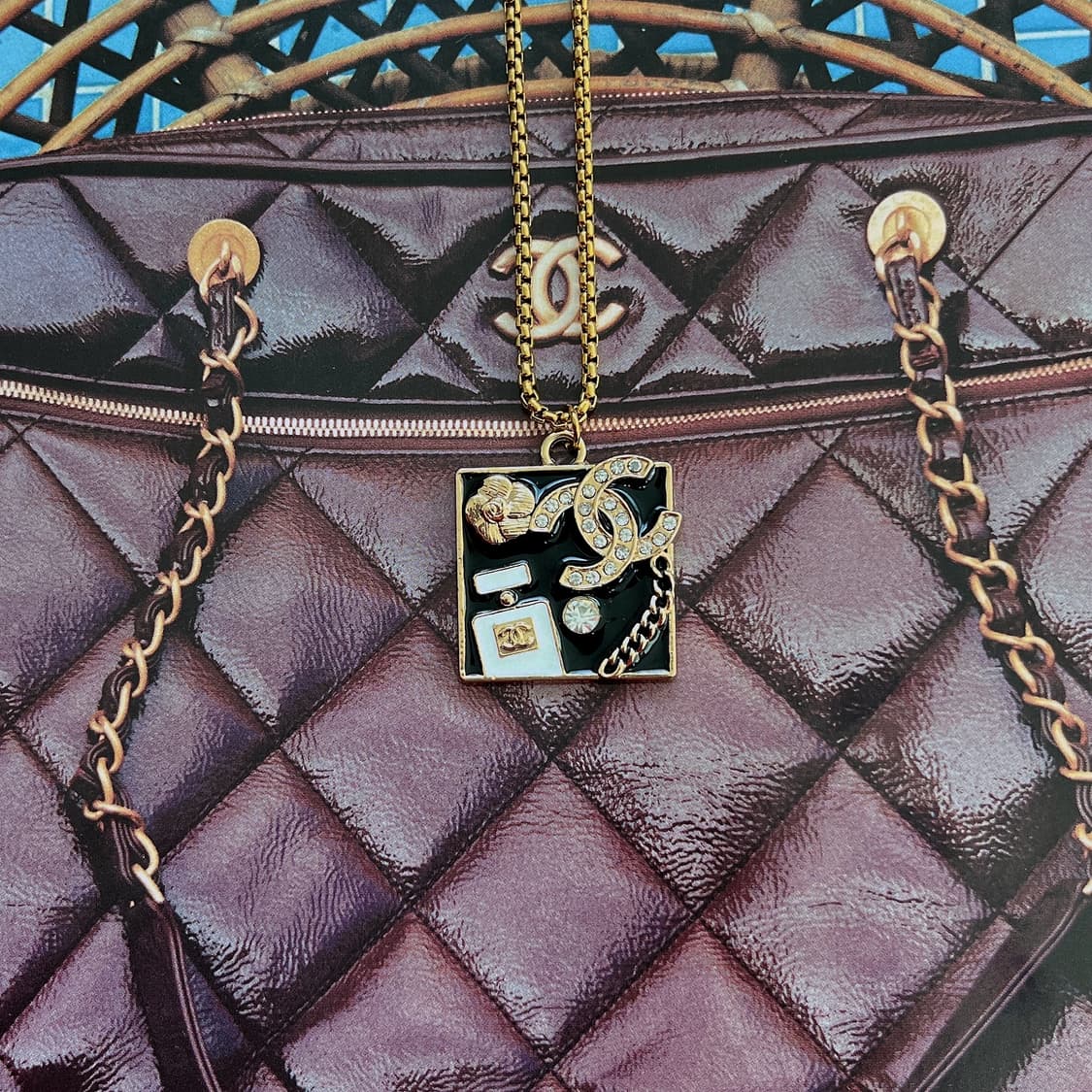 샤넬 스퀘어 시그니처 콜라주 골드 롱 목걸이 상품이미지2