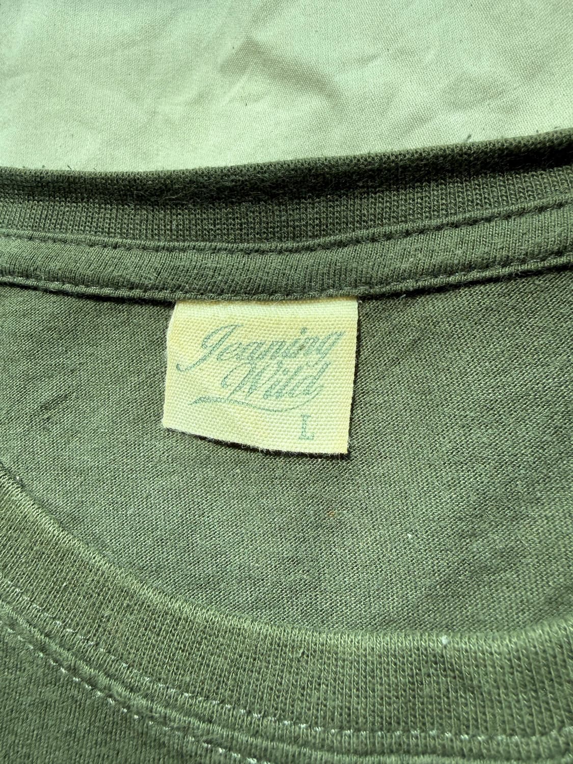 카키 티셔츠 상품이미지3