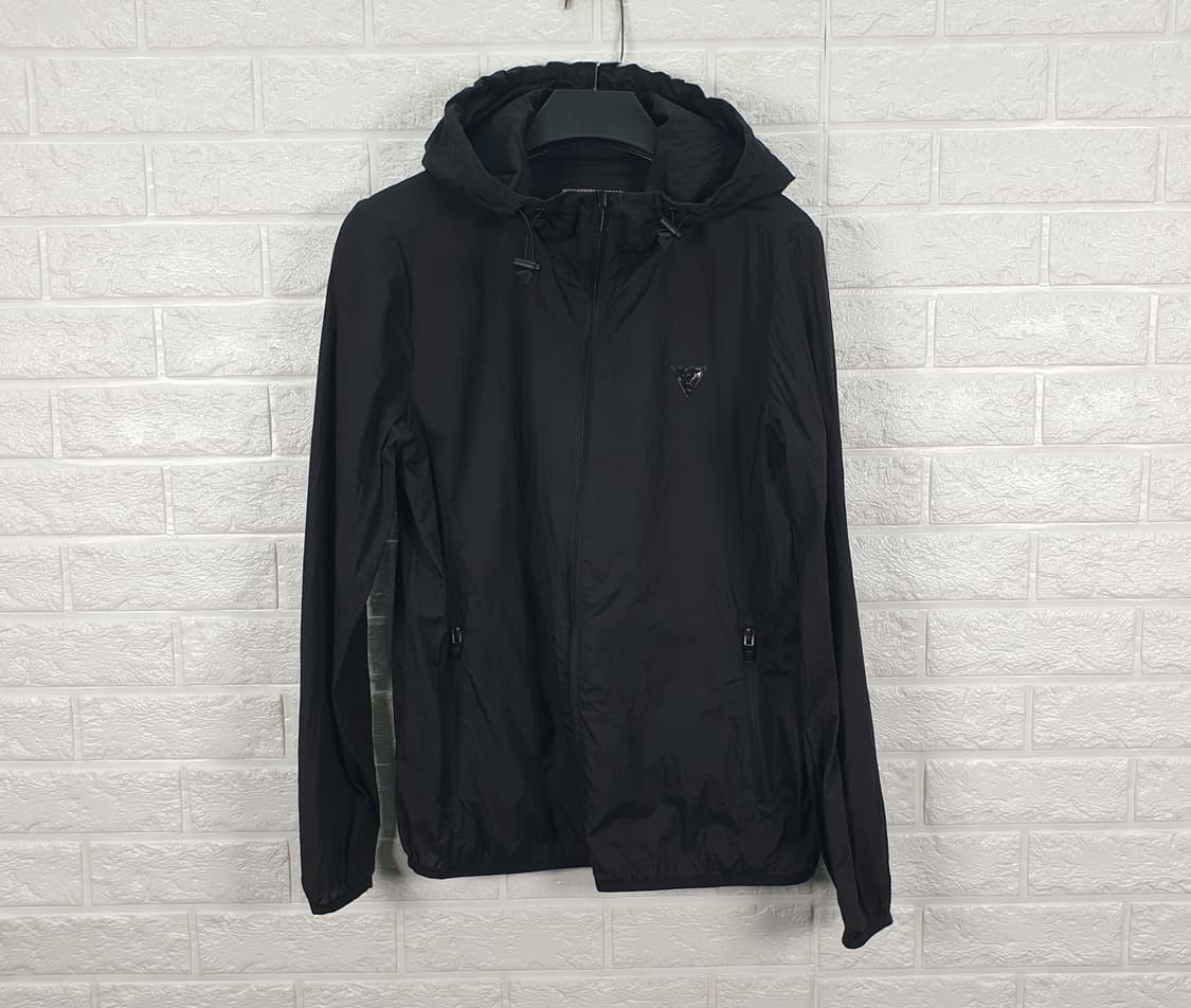 [66]게스 경량 바람막이 상품이미지2