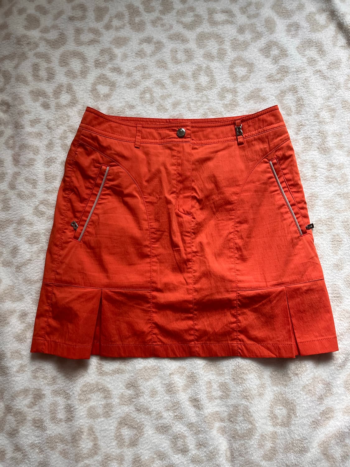 Carrot pleated skirt 상품이미지1