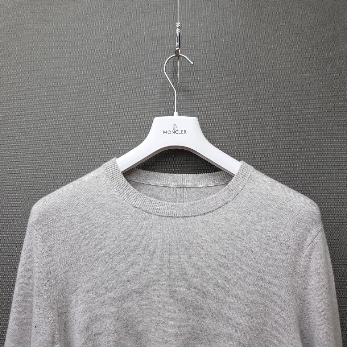 띠어리 2022 캐시미어 라운드넥 니트 S사이즈 상품이미지2