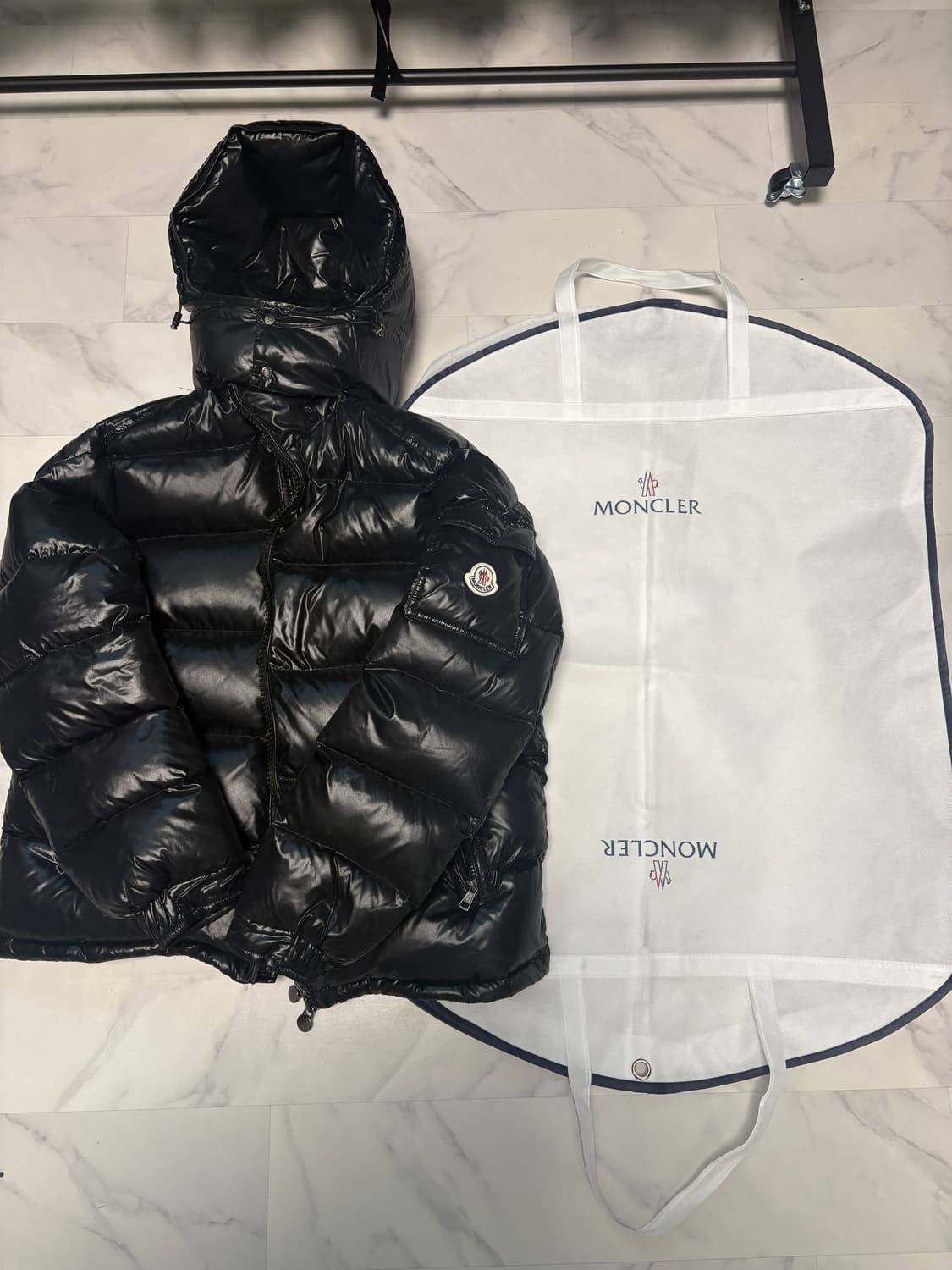 몽클레어 패딩 마야 4사이즈 새상품급 제품 판매 상품이미지7
