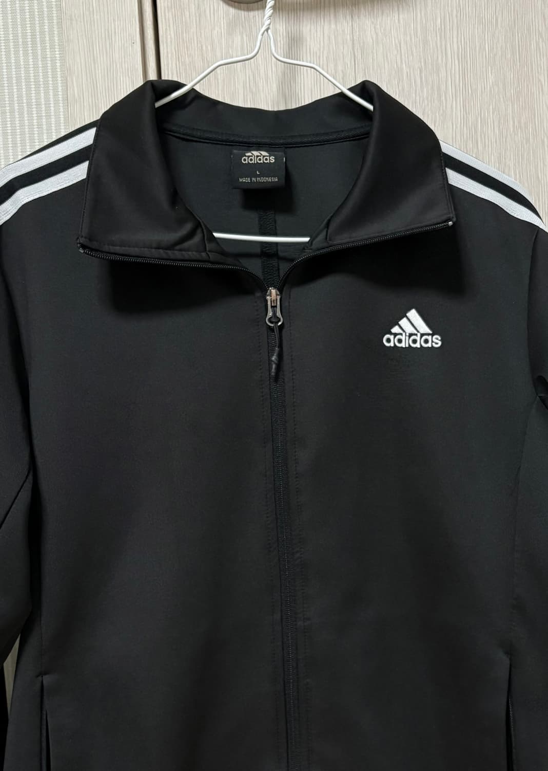아디다스 블랙 져지 L 사이즈 판매합니다 상품이미지1