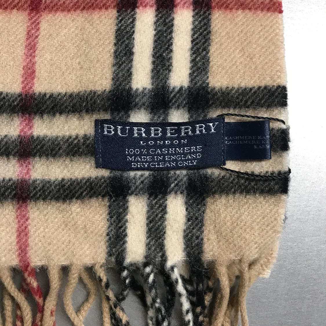 버버리 정품 캐시미어 머플러 베이지 상품이미지4