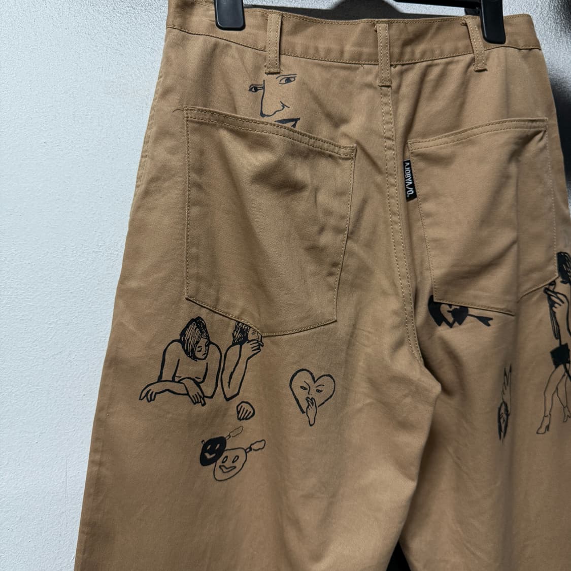 아조바이아조 이태원 스토리 프린팅 코튼 와이드 팬츠 상품이미지5