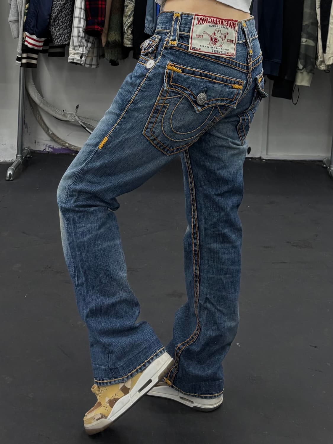 트루릴리전 슈퍼티 데님팬츠 상품이미지2