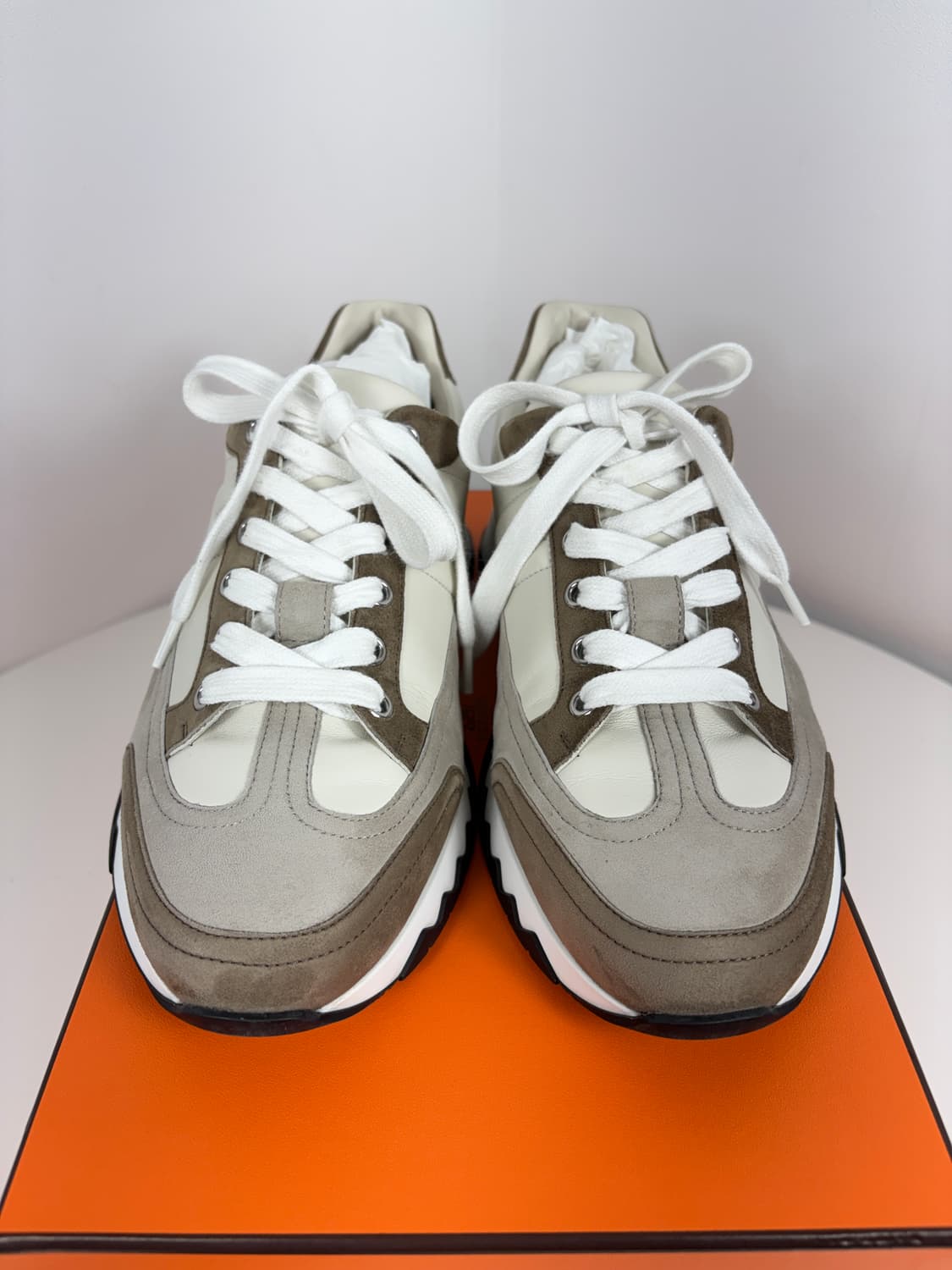 [41]에르메스 트레일 스니커즈 카프스킨 스웨이드 상품이미지3