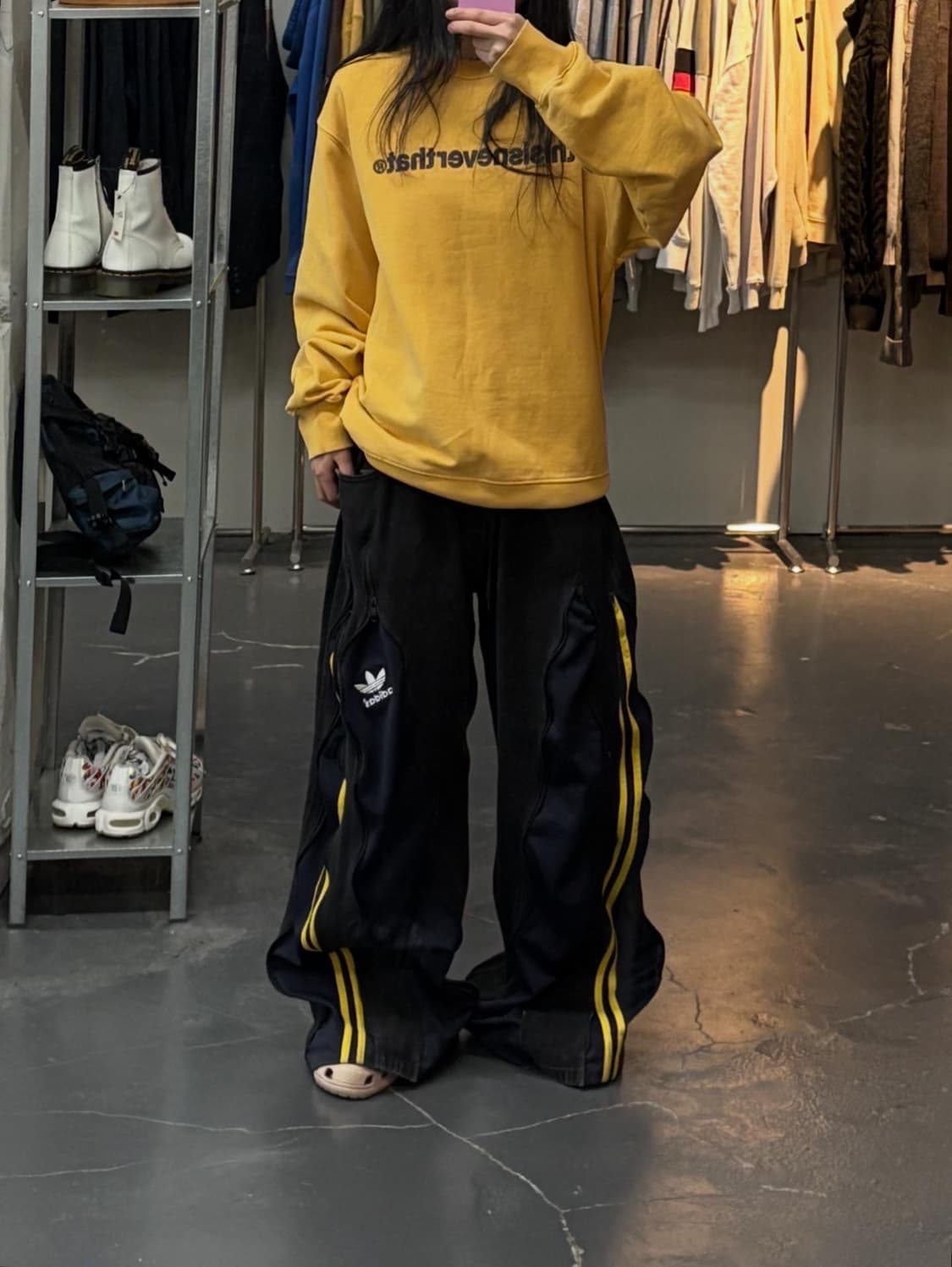 디스이즈네버댓 크루넥 옐로 스웻셔츠 A2894 상품이미지1