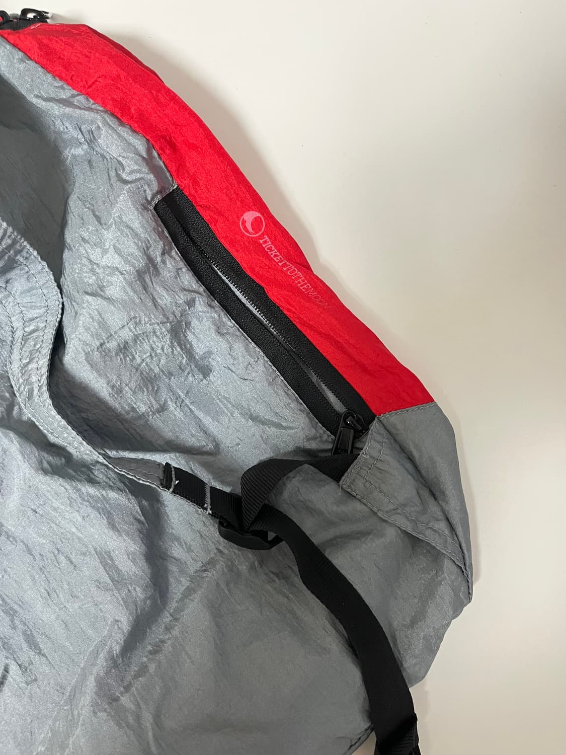 티켓투더문 15L 상품이미지2