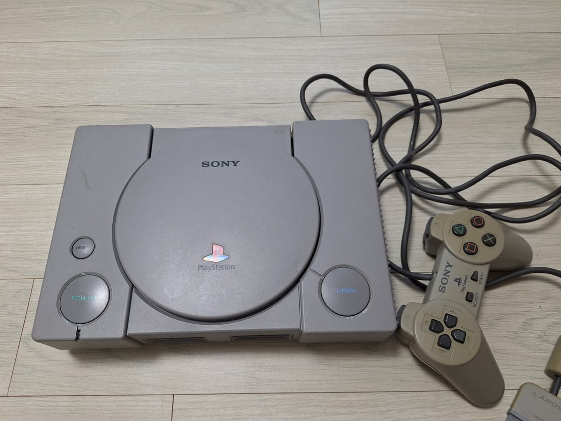 플레이스테이션1 본체(PS1, 플스1) 상품이미지1