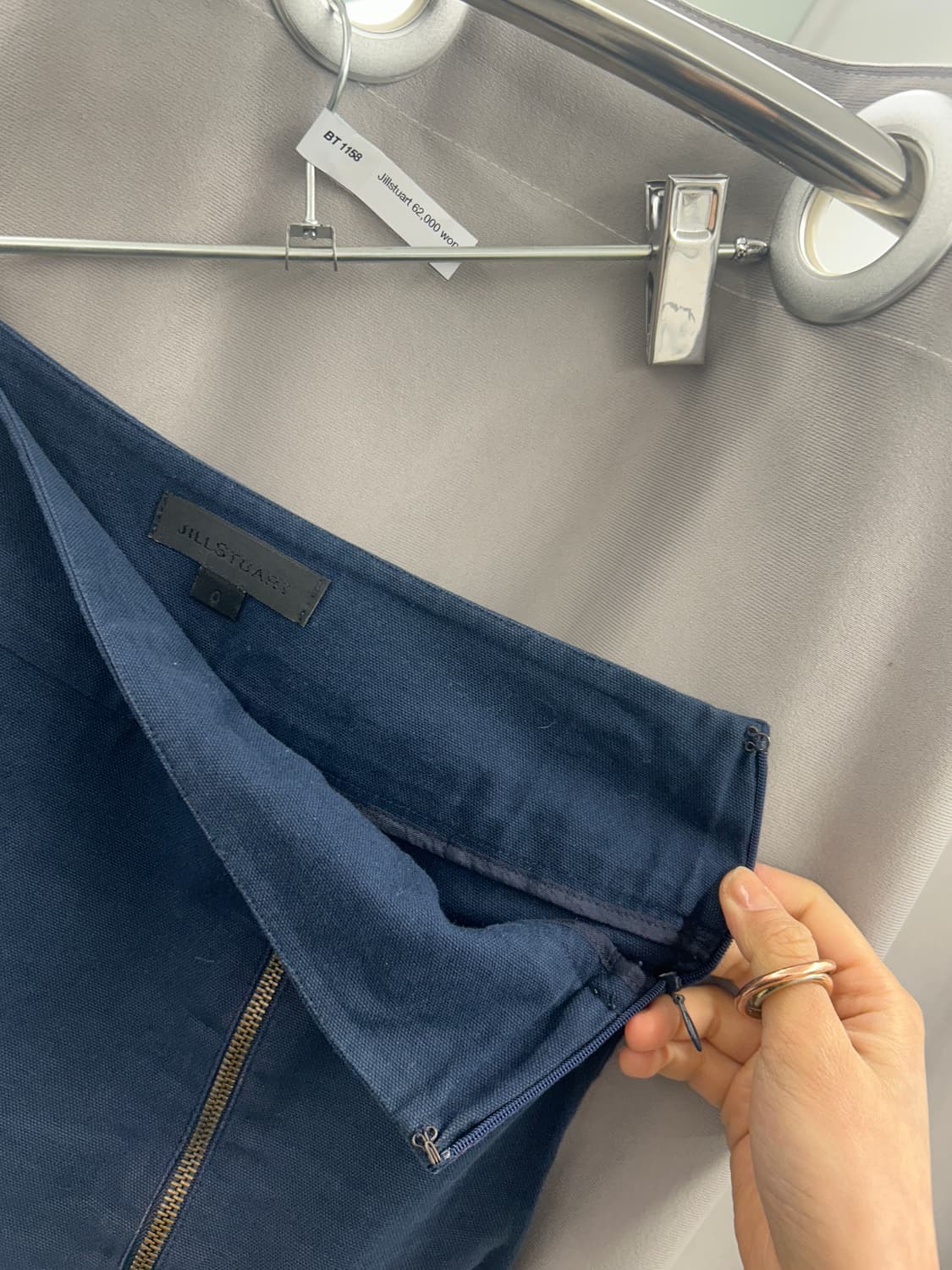 질스튜어트 더블지퍼 스커트 상품이미지3