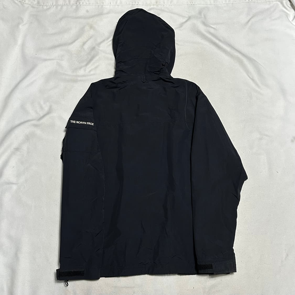 110 노스페이스 블랙 나일론 바람막이 상품이미지3