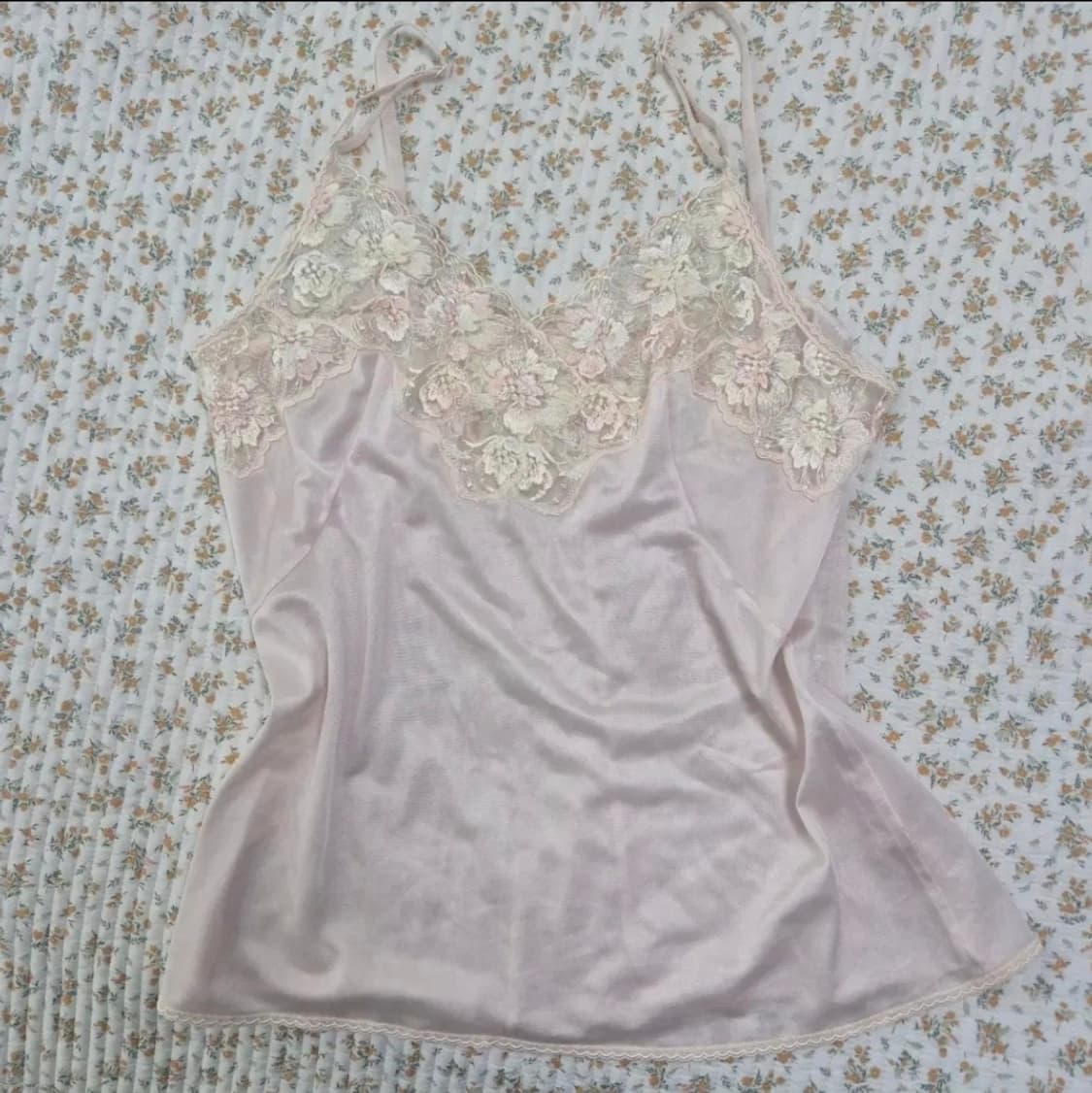 연핑크 자수 슬립 상품이미지1