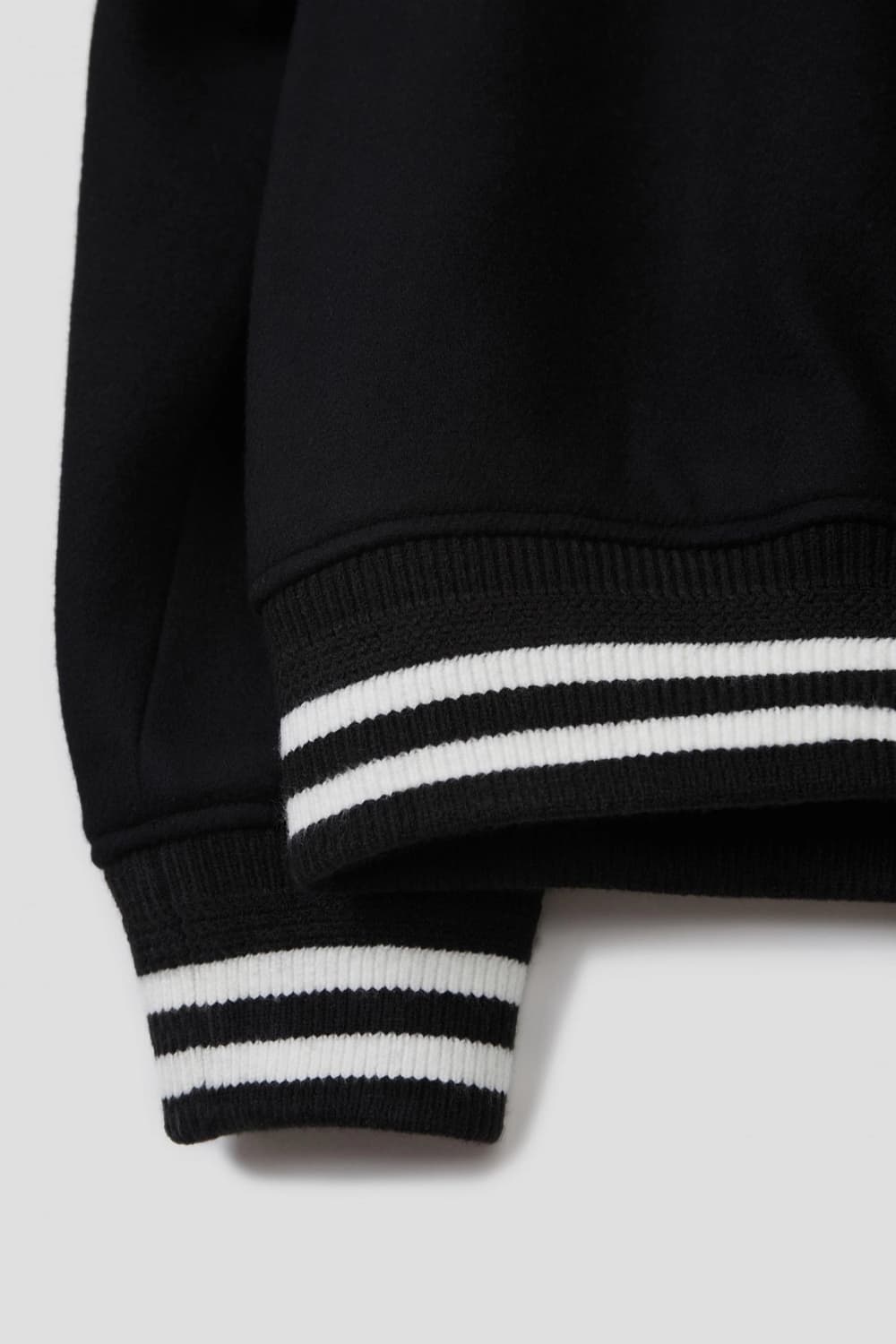 새상품) 타일레 바시티 자켓 상품이미지4