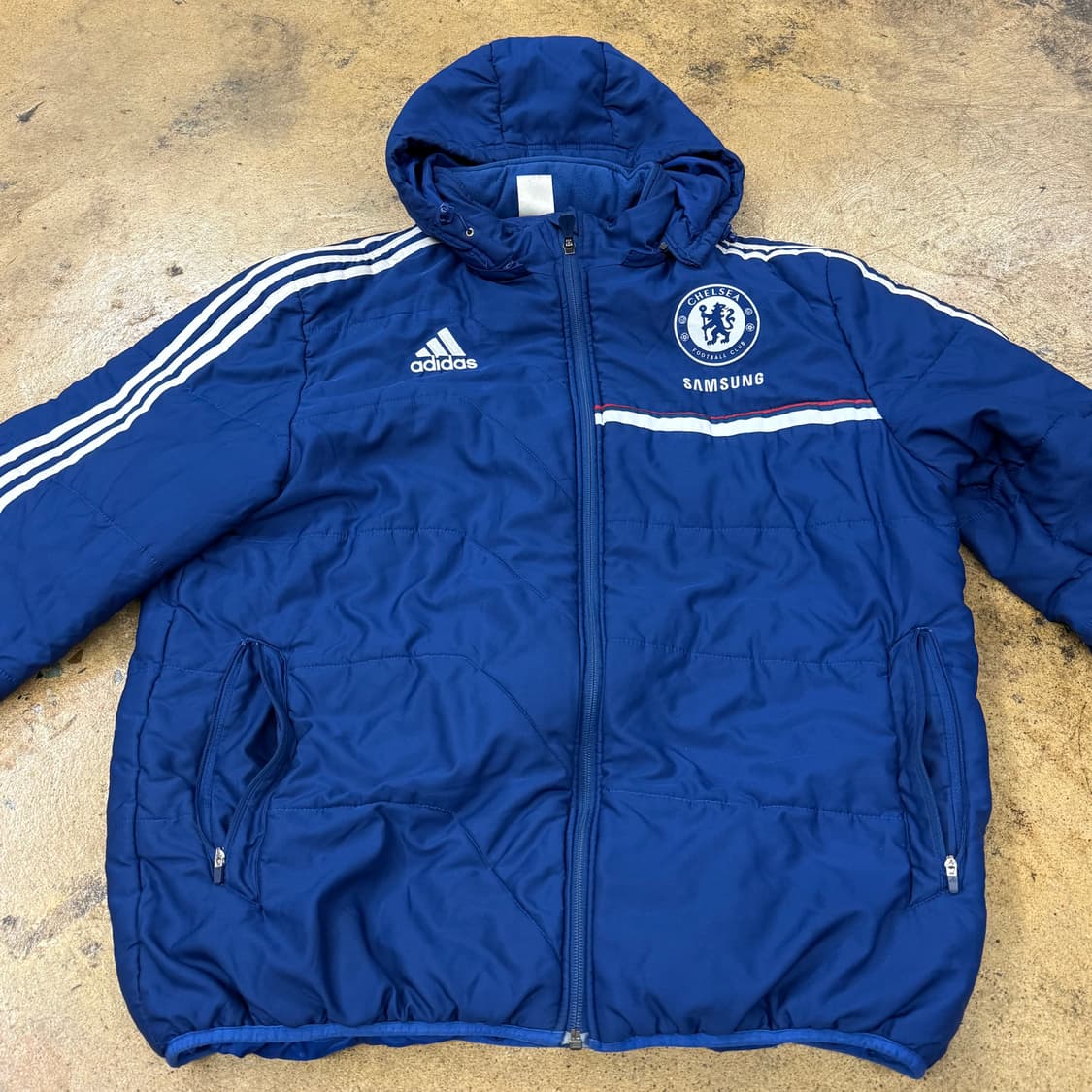 아디다스 첼시 패딩 점퍼  상품이미지3