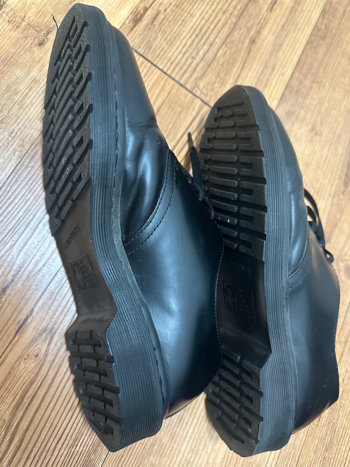 닥터마틴모노 블랙 270 상품이미지3