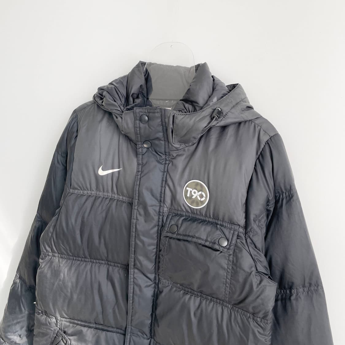 D2 나이키 T90 블랙 패딩 점퍼 S사이즈 상품이미지2