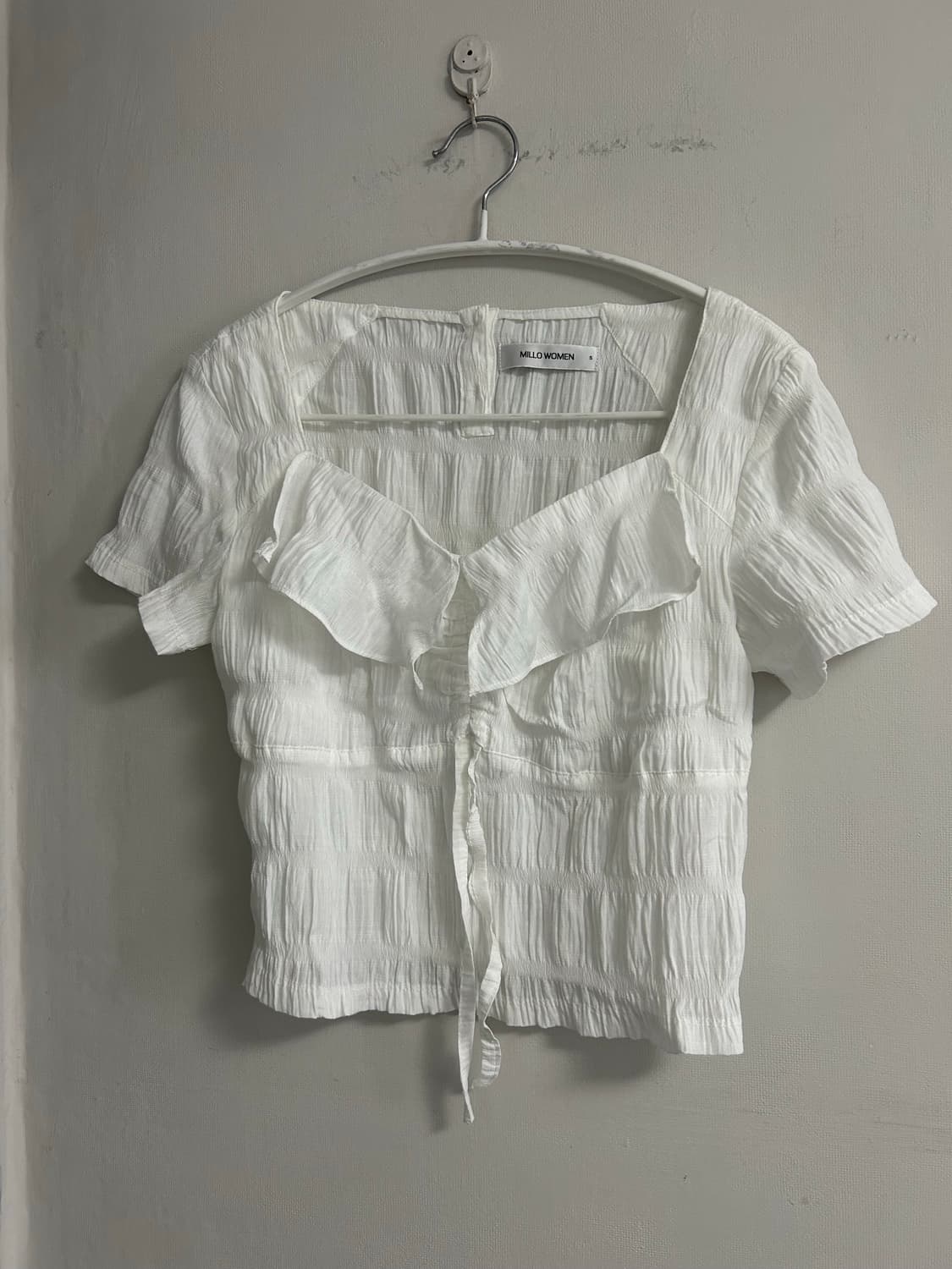 밀로우먼 버터 셔링 블라우스 상품이미지1