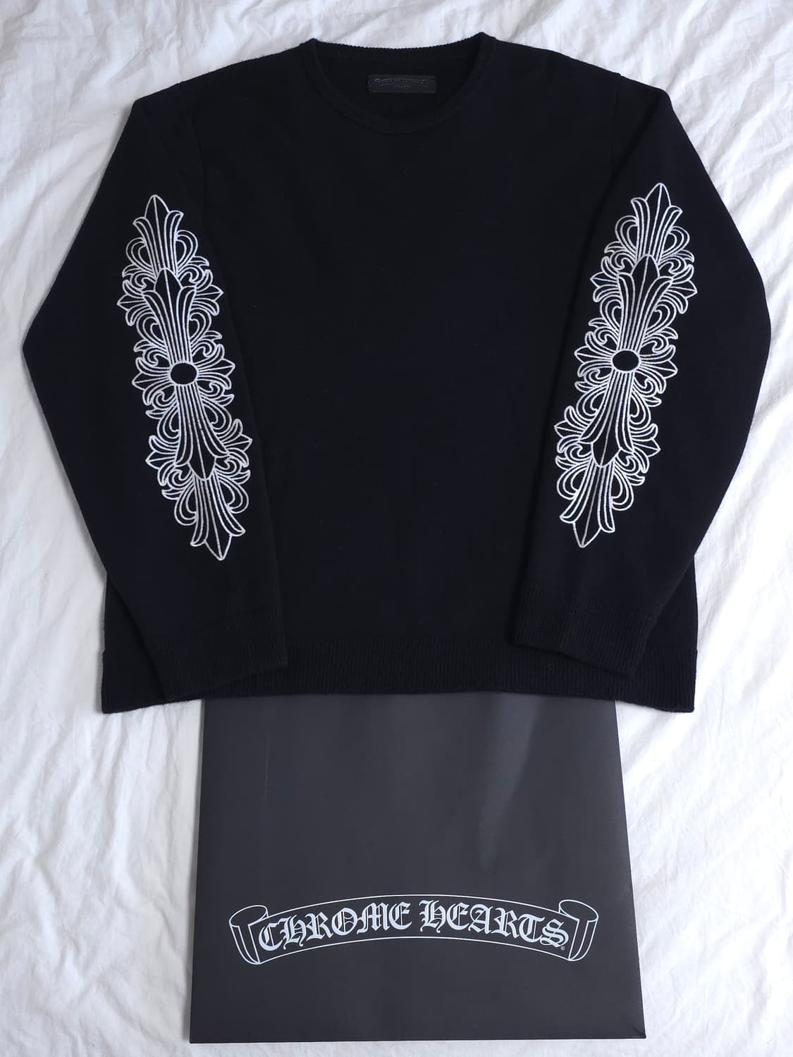 [XL] 크롬하츠 플로랄 자수 캐시미어 니트 블랙 상품이미지2