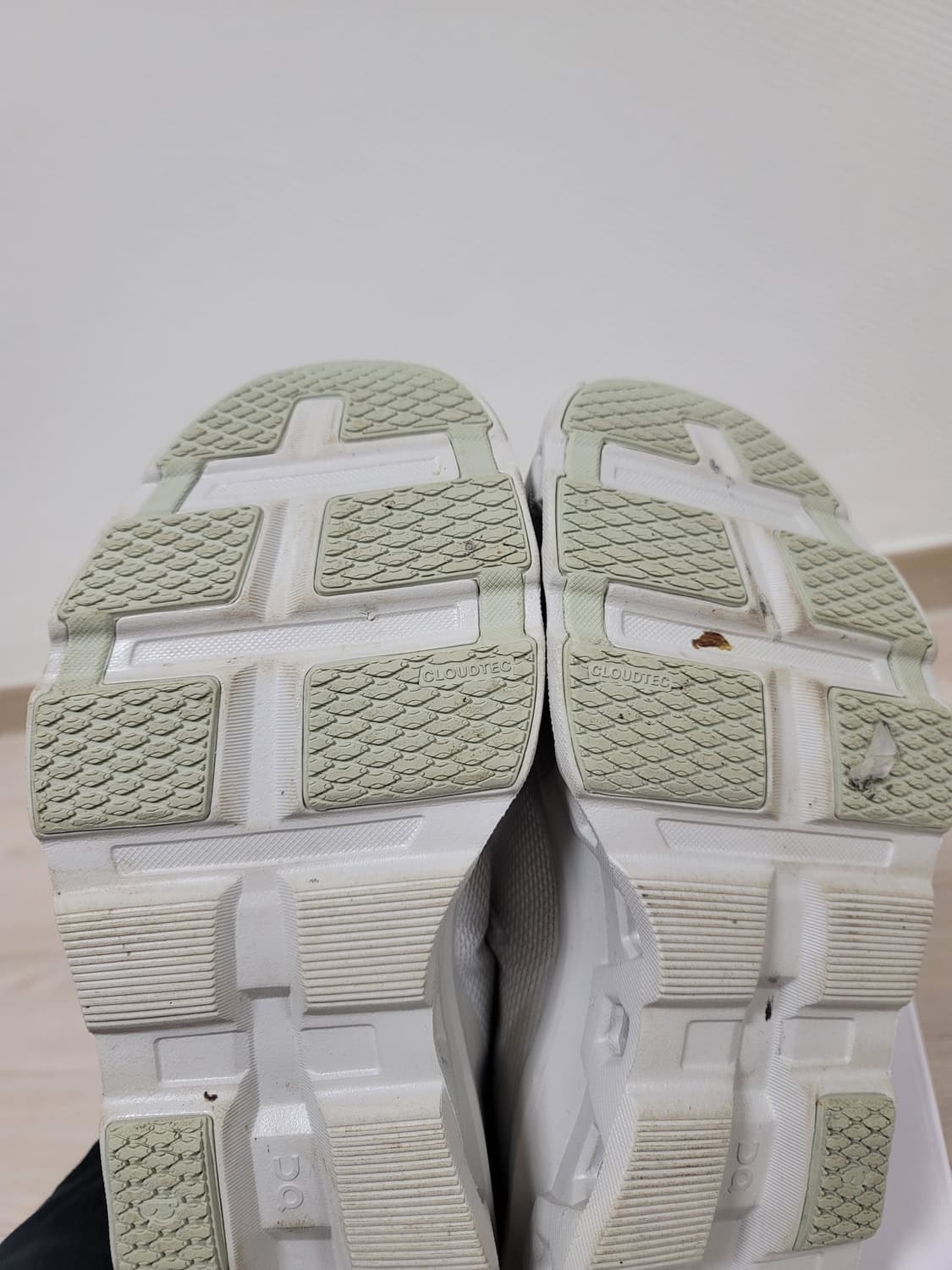 [M265] 온러닝x파프PAF 클라우드몬스터2 문더스트 #260270 상품이미지6