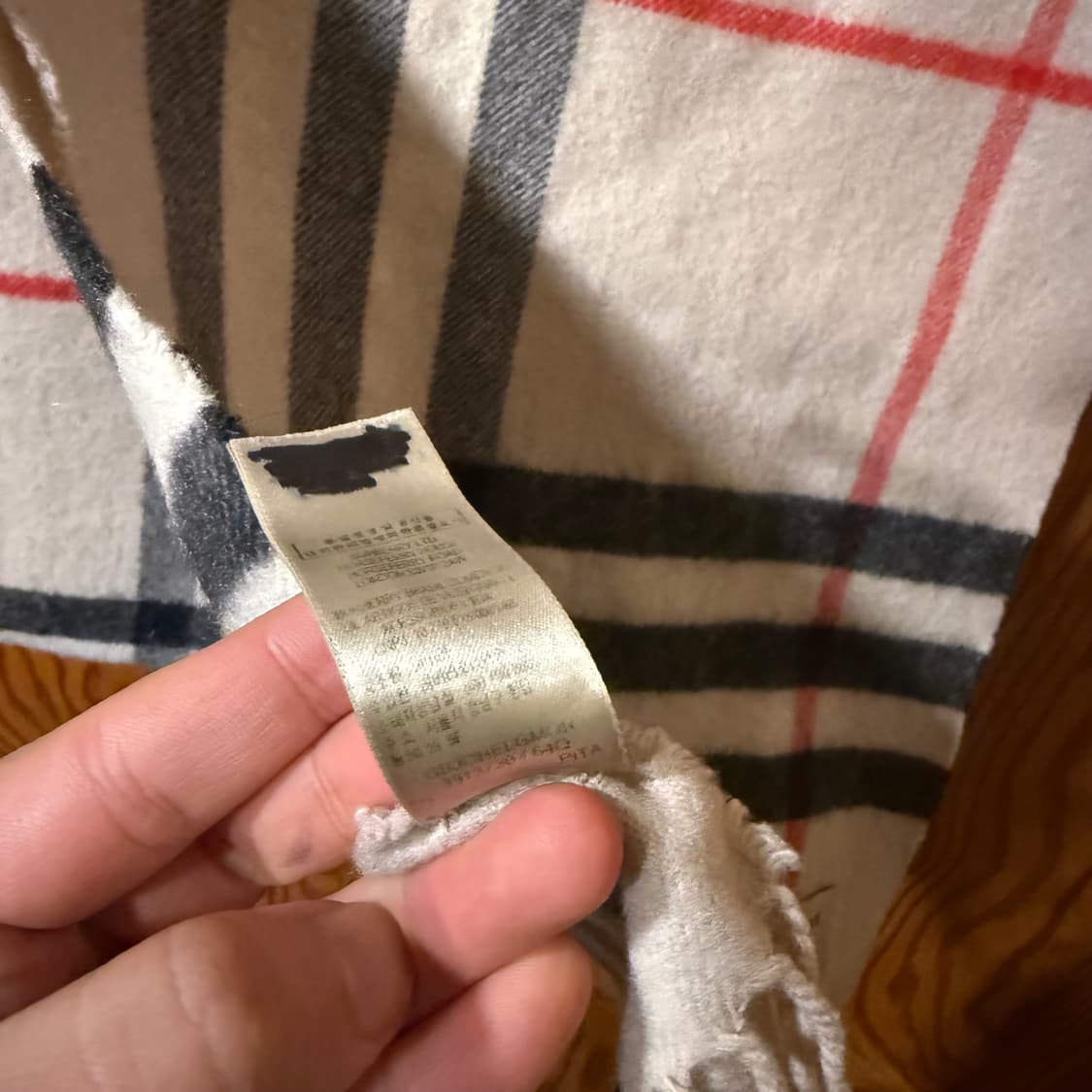 버버리 23 f/w 캐시미어 100% 머플러(목도리) 상품이미지5