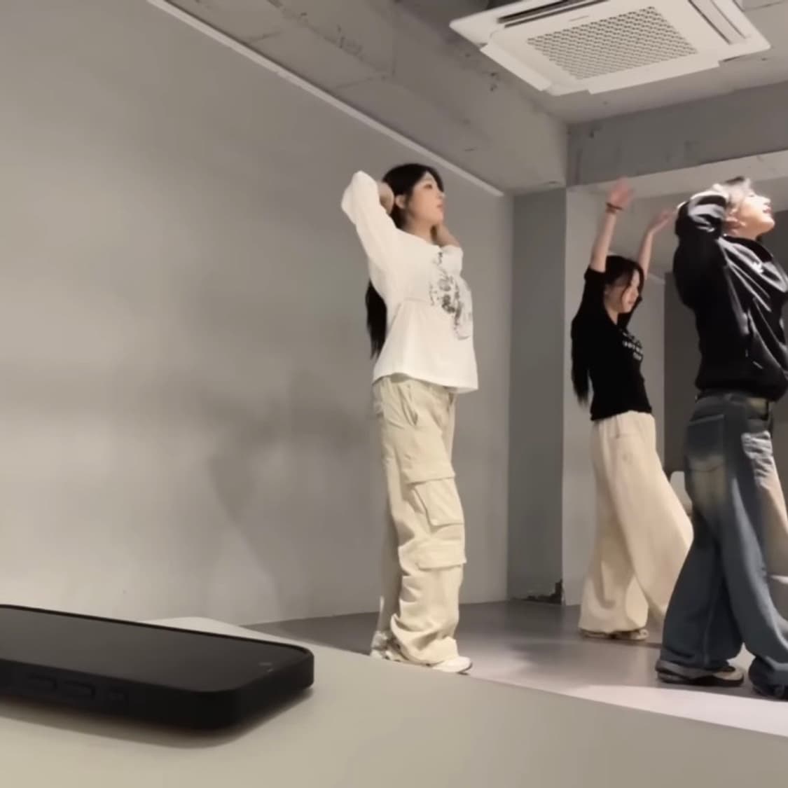 아워캐비넷 남서연님 착용 4 pocket pants 상품이미지7