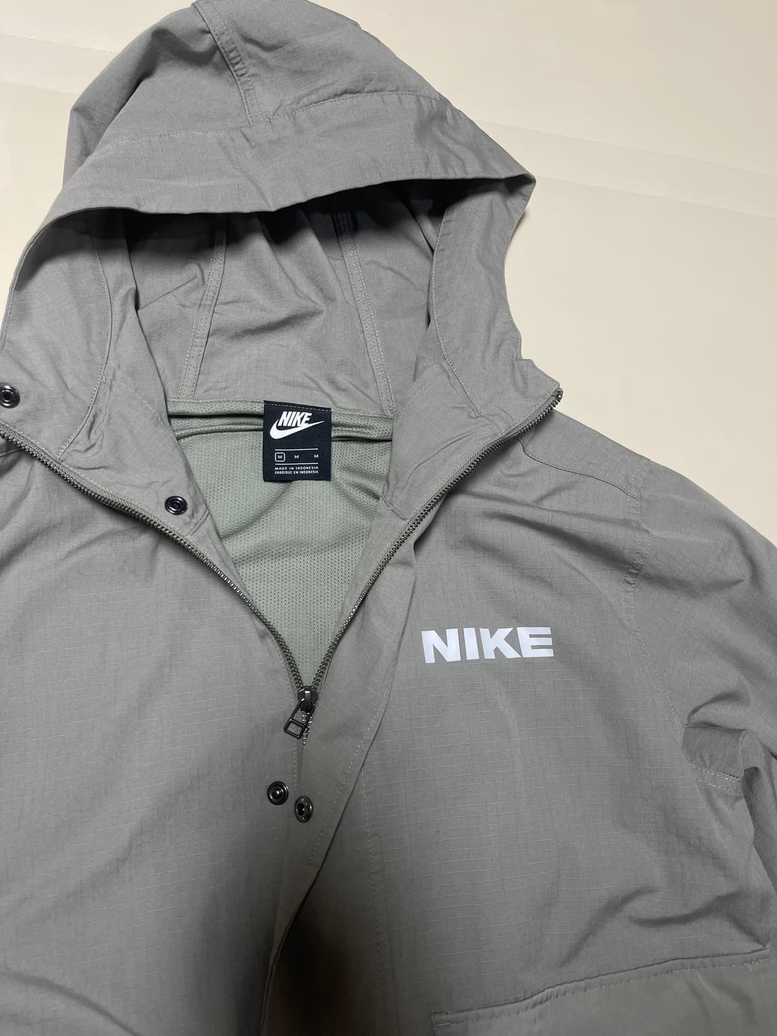 나이키 시티 메이드 우븐 후드 자켓 상품이미지4