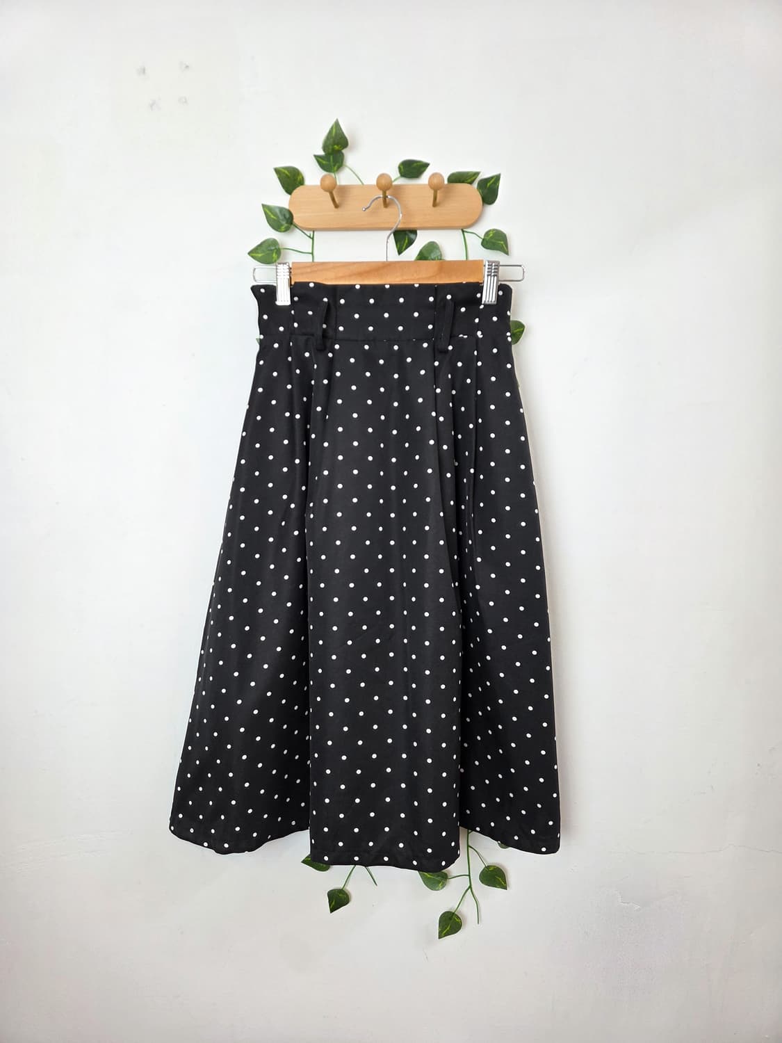 도트 미디 스커트 상품이미지1