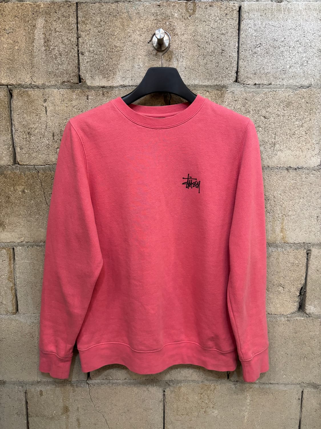 스투시 핑크 스탁 로고 맨투맨 상품이미지2