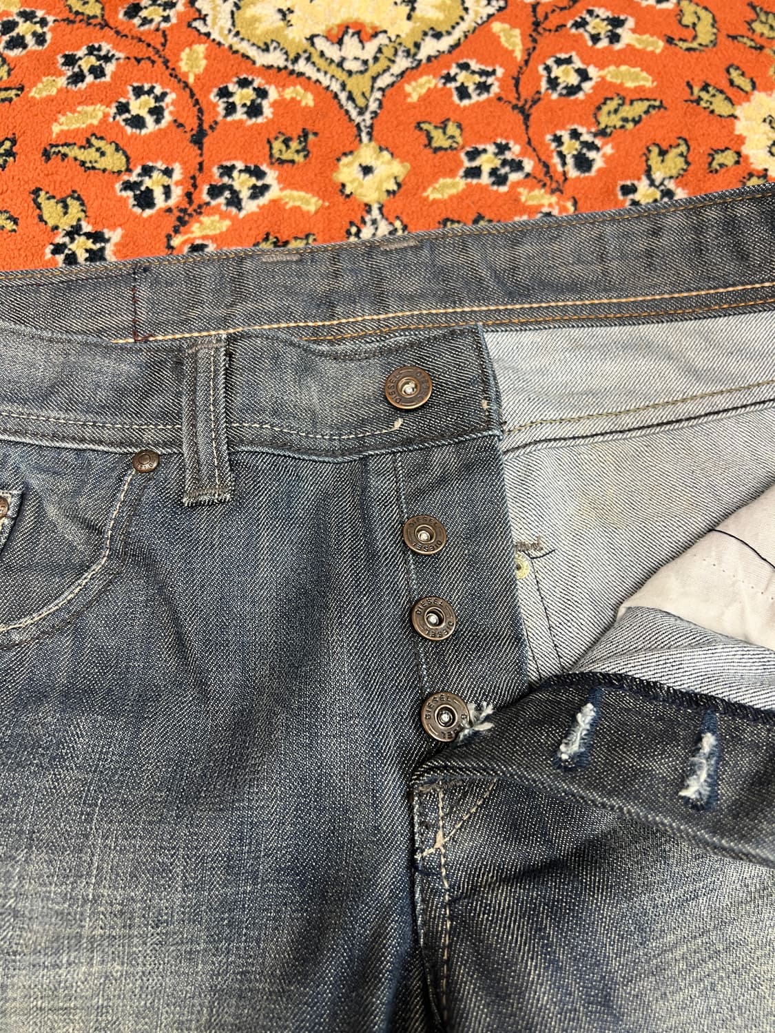 [33] DIESEL 디젤 그레이쉬 스트레이트 데님팬츠 상품이미지4