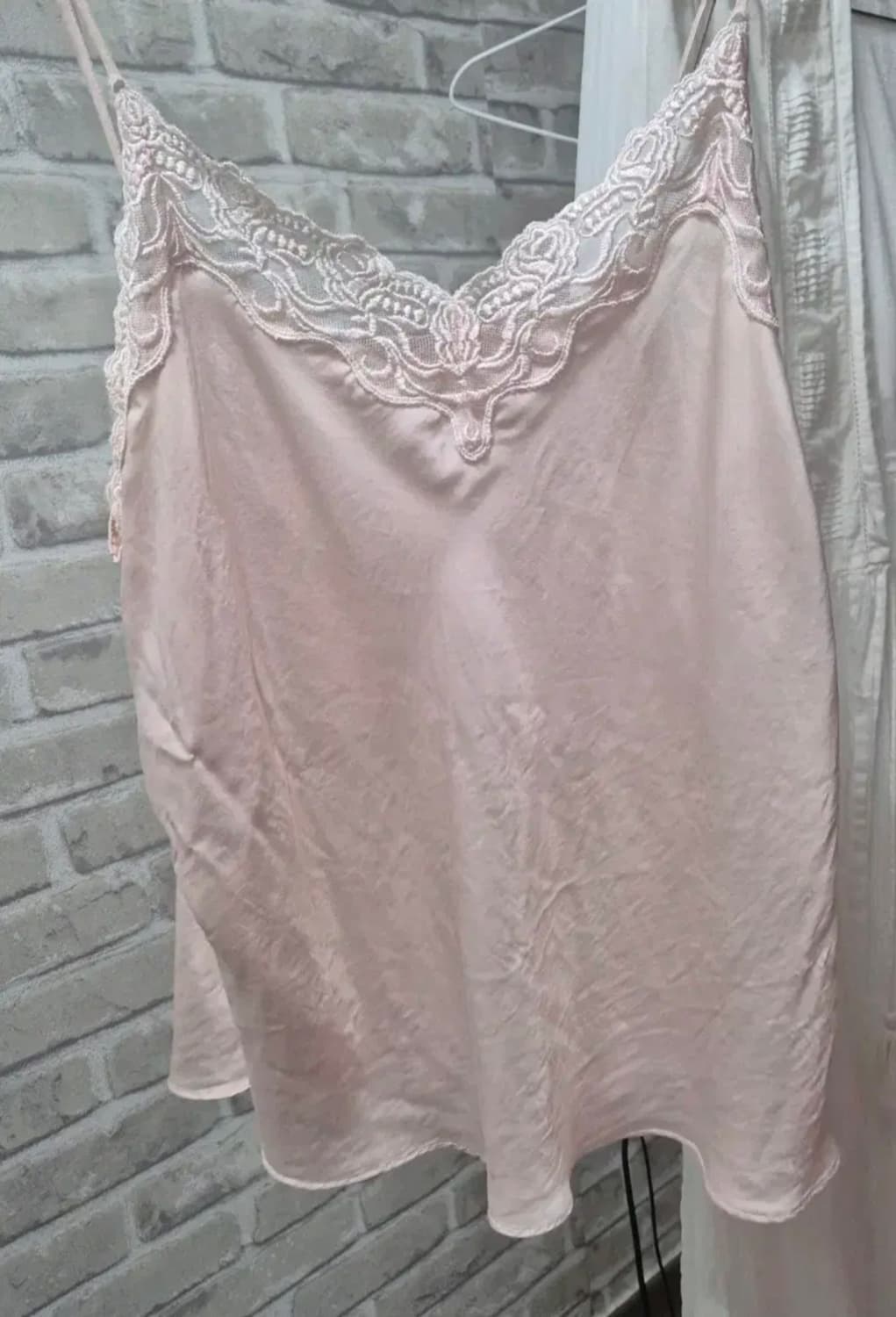 연핑크 실크 슬립 상품이미지1