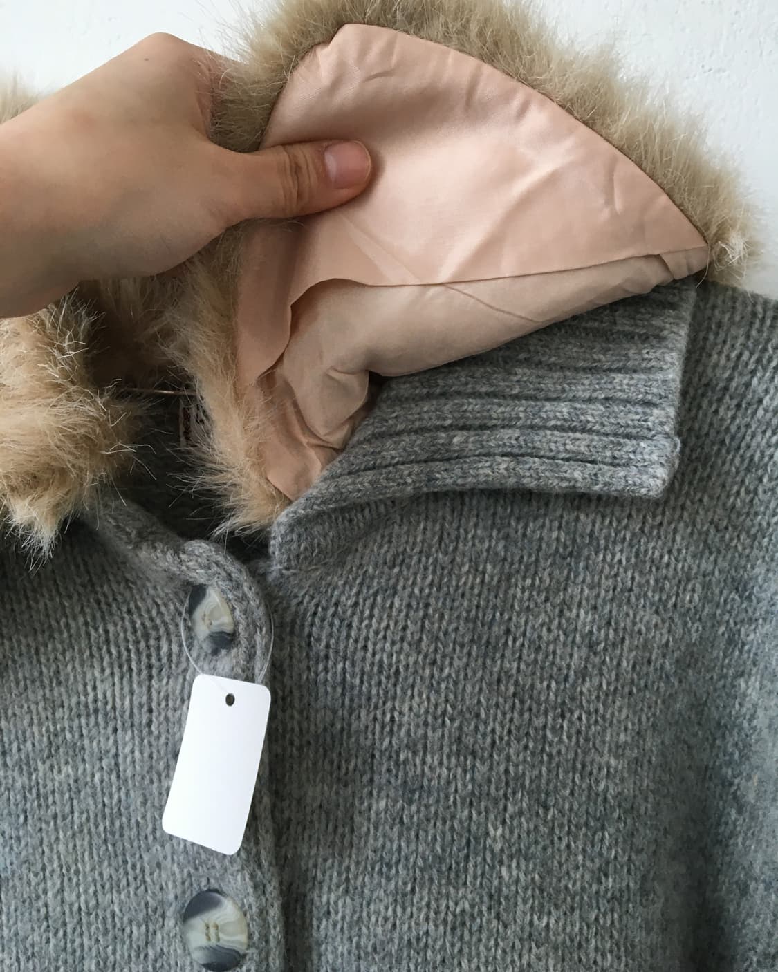 Fur collar point knit cardigan 상품이미지4