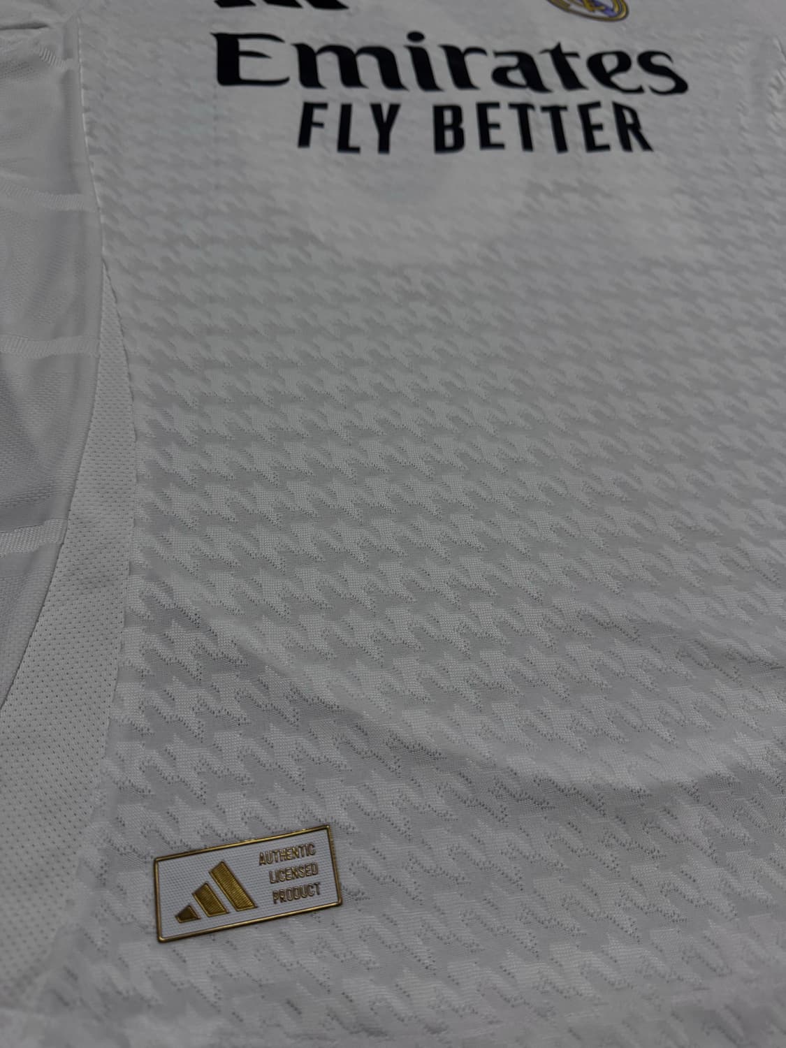 24-25 아디다스 레알 마드리드 홈 어센틱 유니폼 상품이미지6