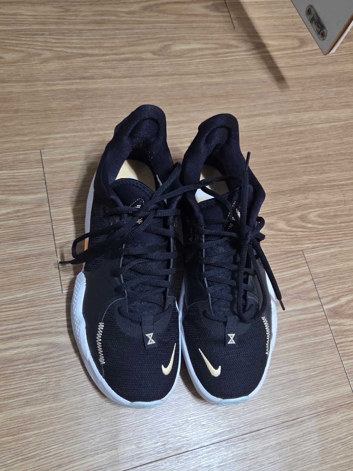 나이키 pg5 상품이미지1