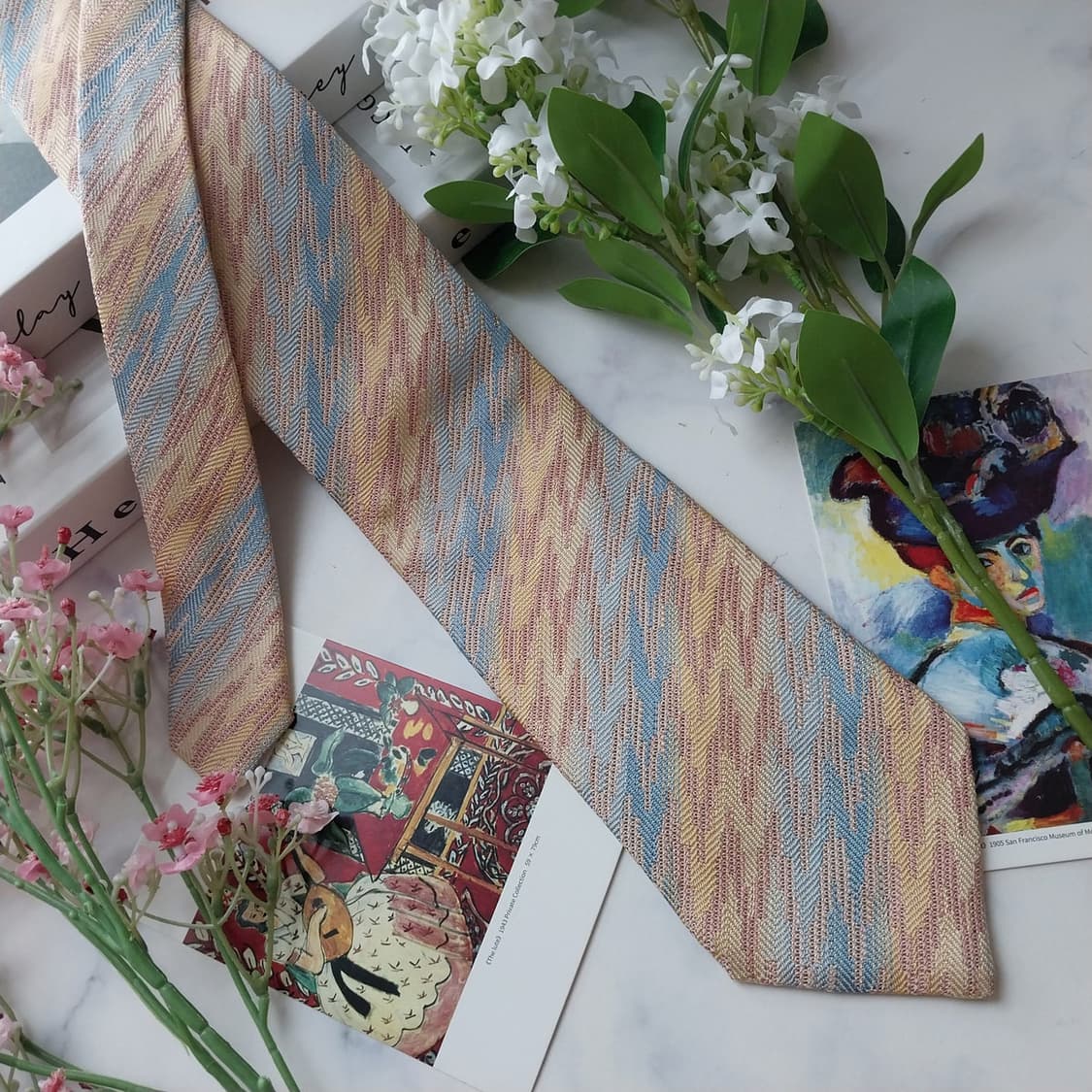 미쏘니 실크 살구톤 지그재그 패턴 넥타이 9.4cm A+등급 K1781
 상품이미지4