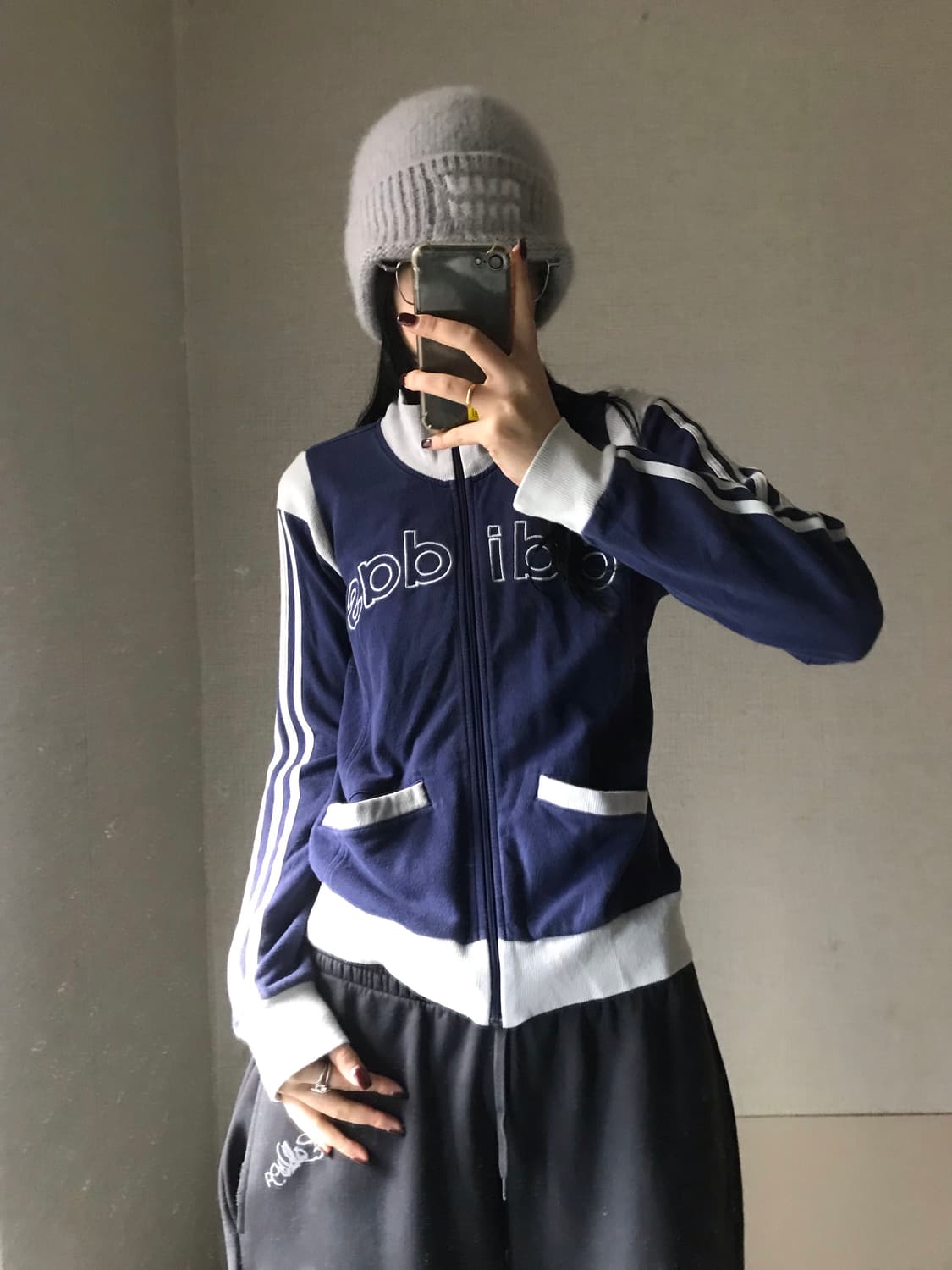 아디다스 00s 네이비 벨루어 빅로고 져지 상품이미지3