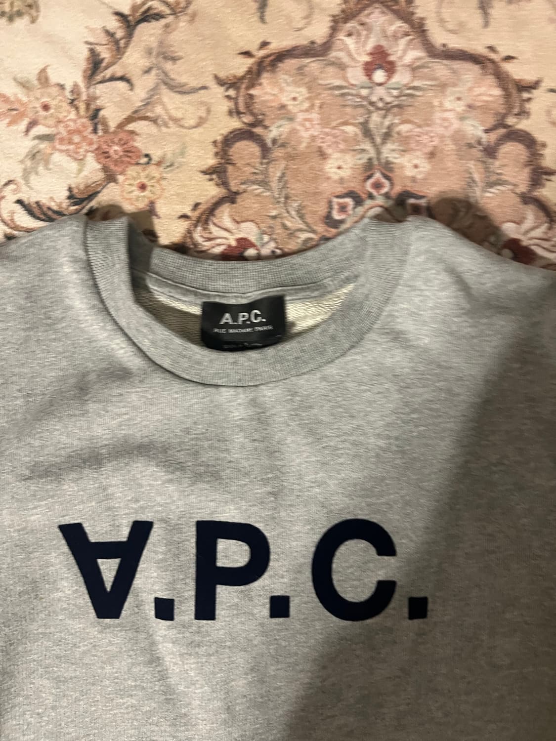 아페쎄 맨투맨 상품이미지1